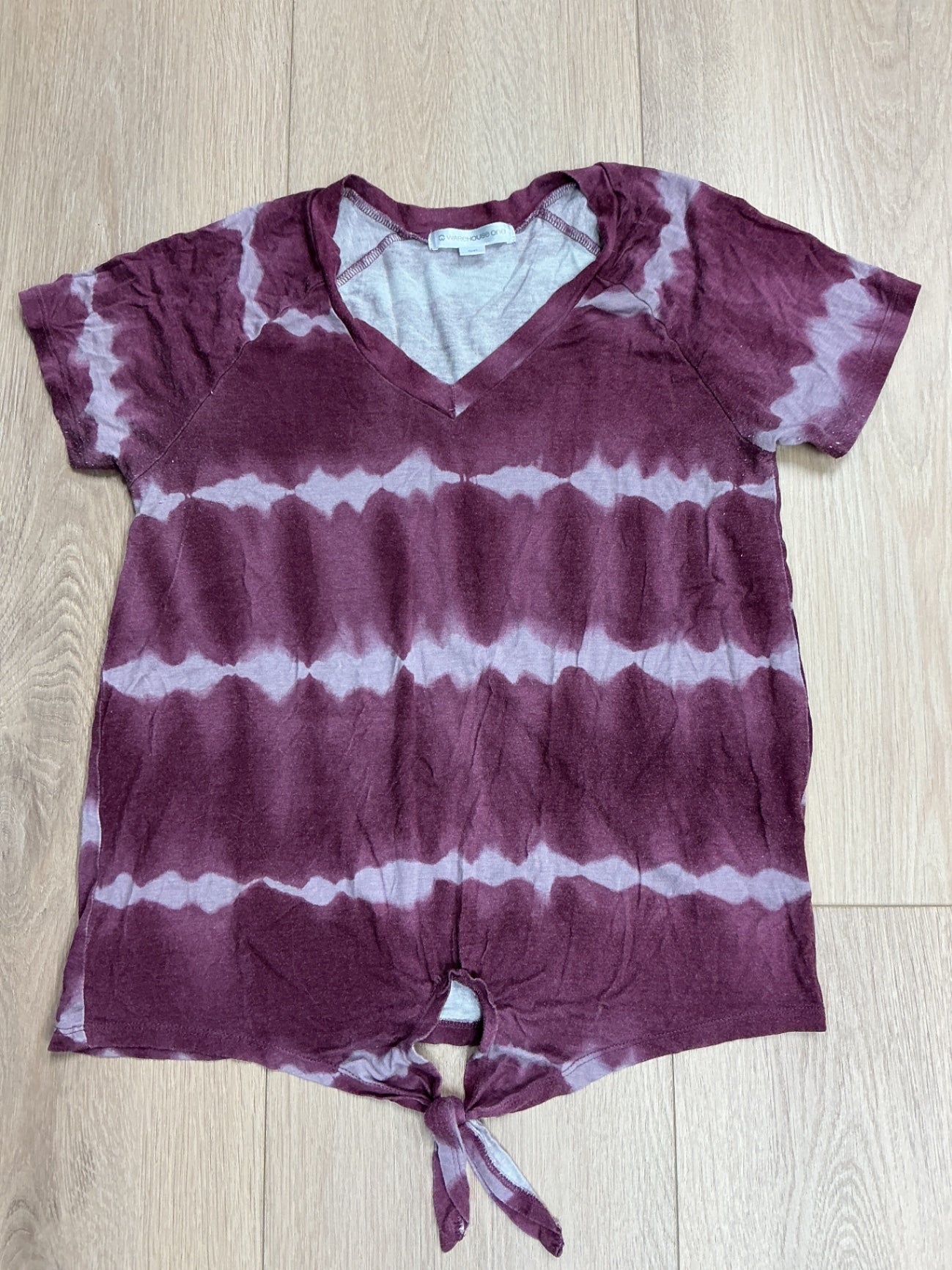 Warehouse One Tshirt Women’s small Burgundy and light purple
