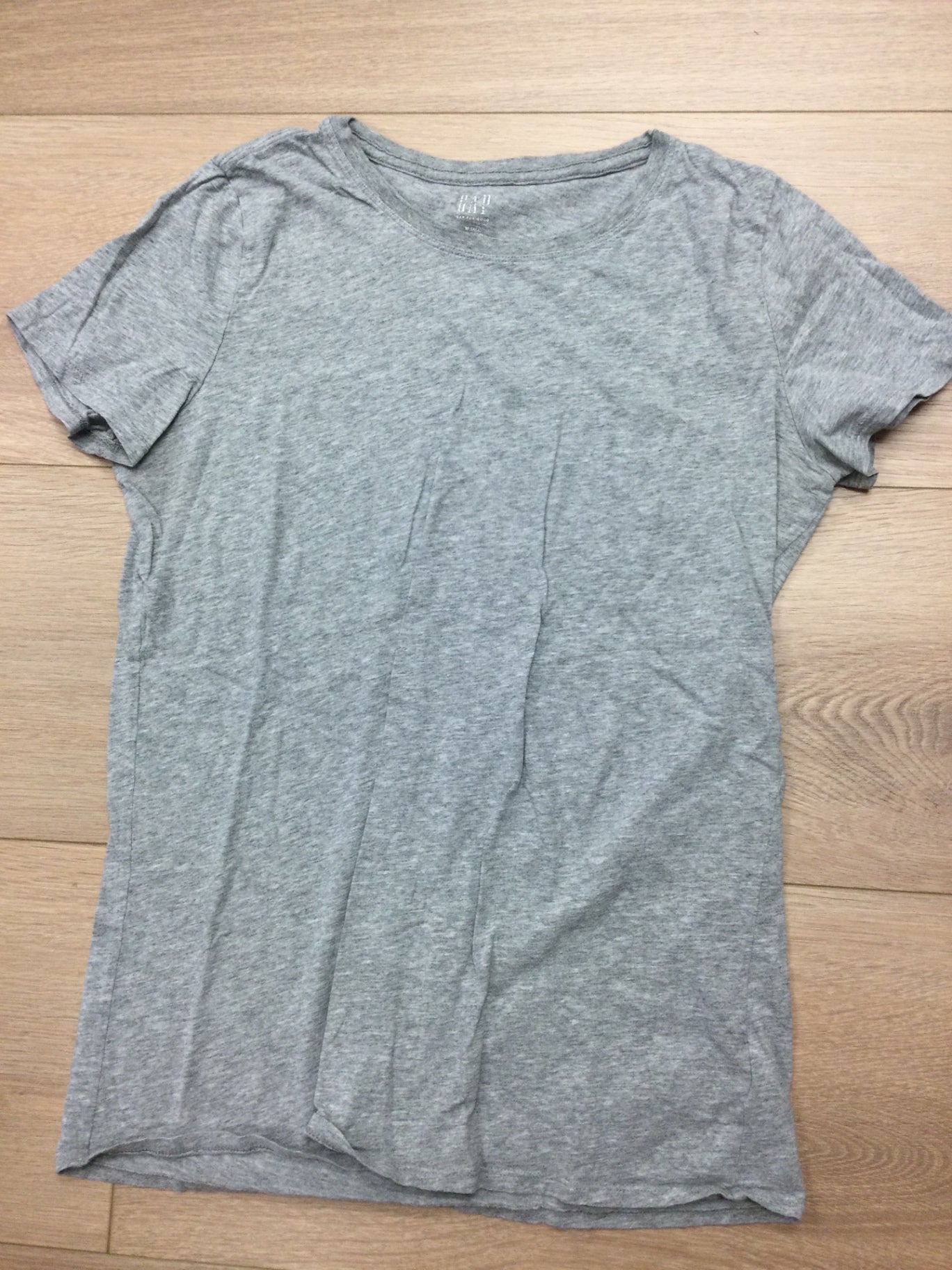Gap T-Shirt Medium Gray
