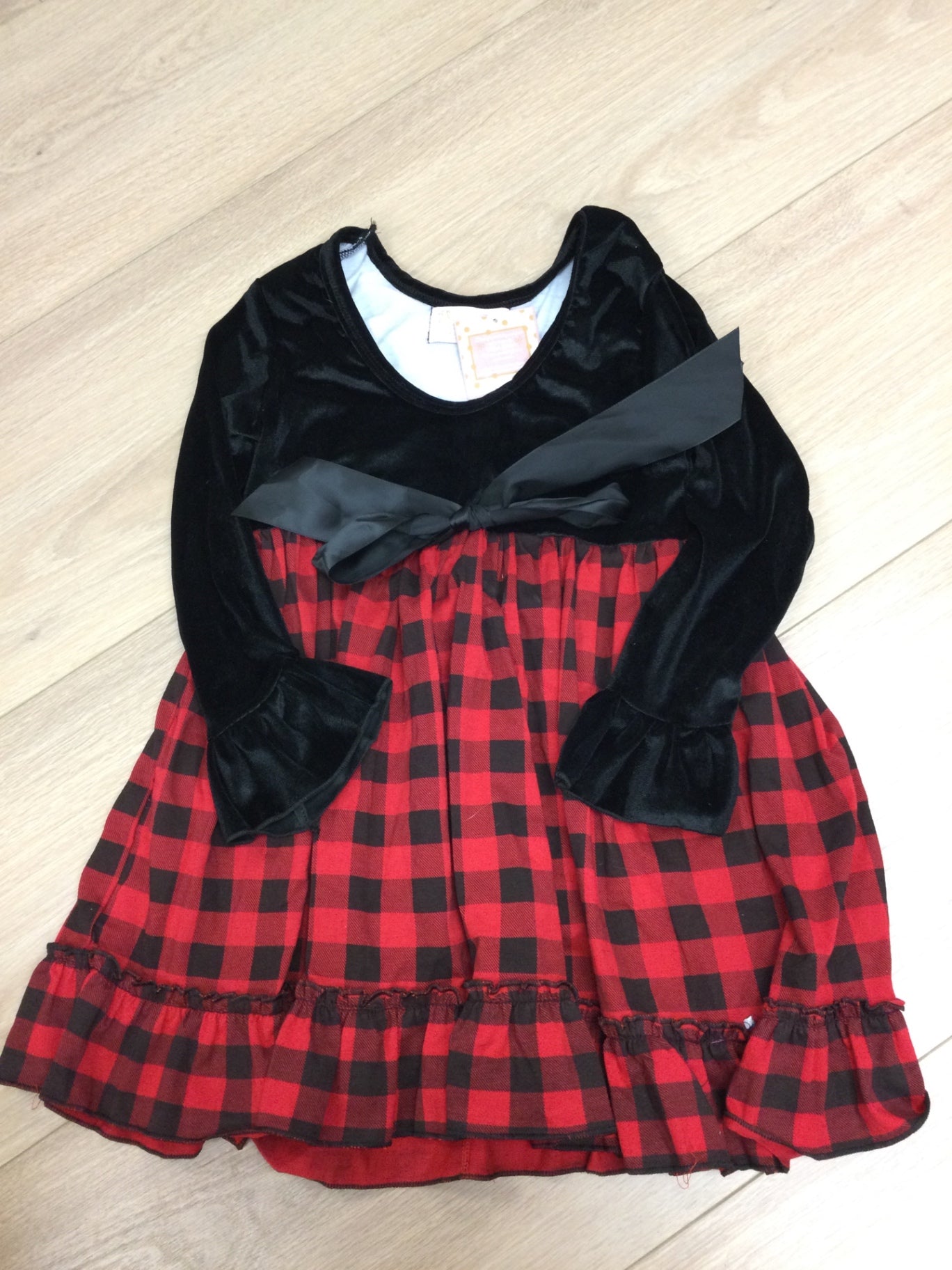 Kryssi Kouture Dress 5-6T Red and black checkered