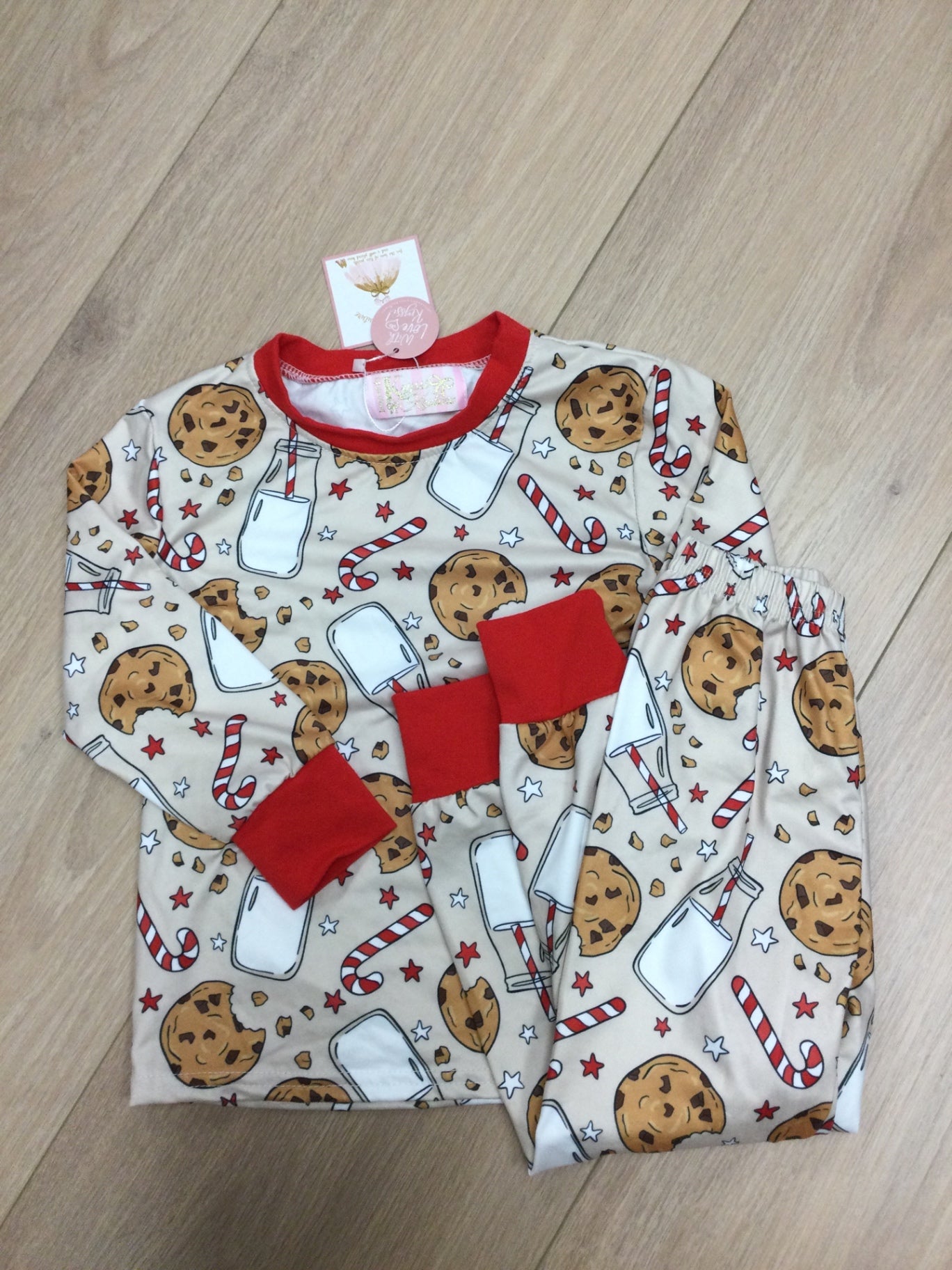Kryssi Kouture Pajama set 12-24M Cream with cookies