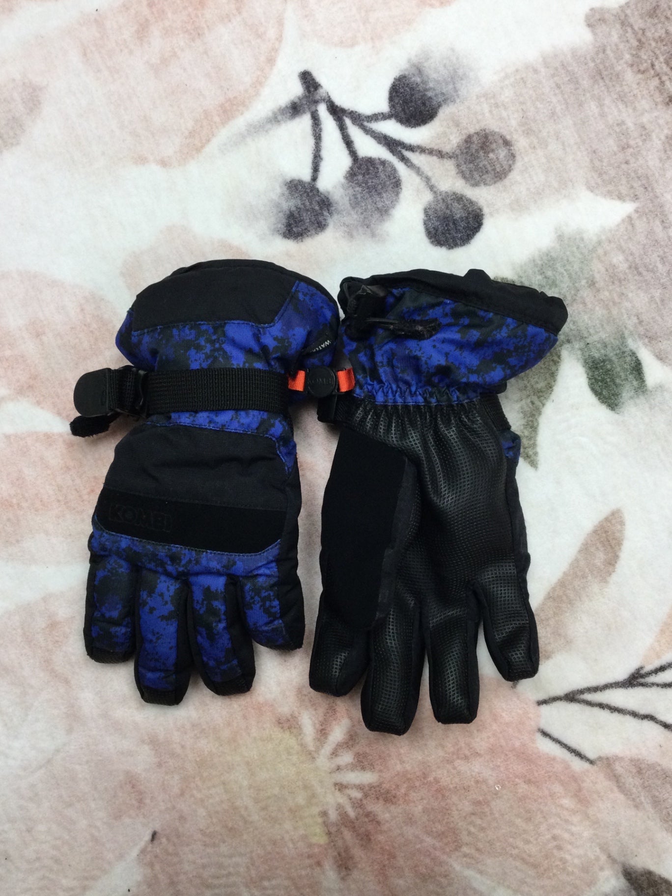 KOMBI Gloves Large Blue and Black