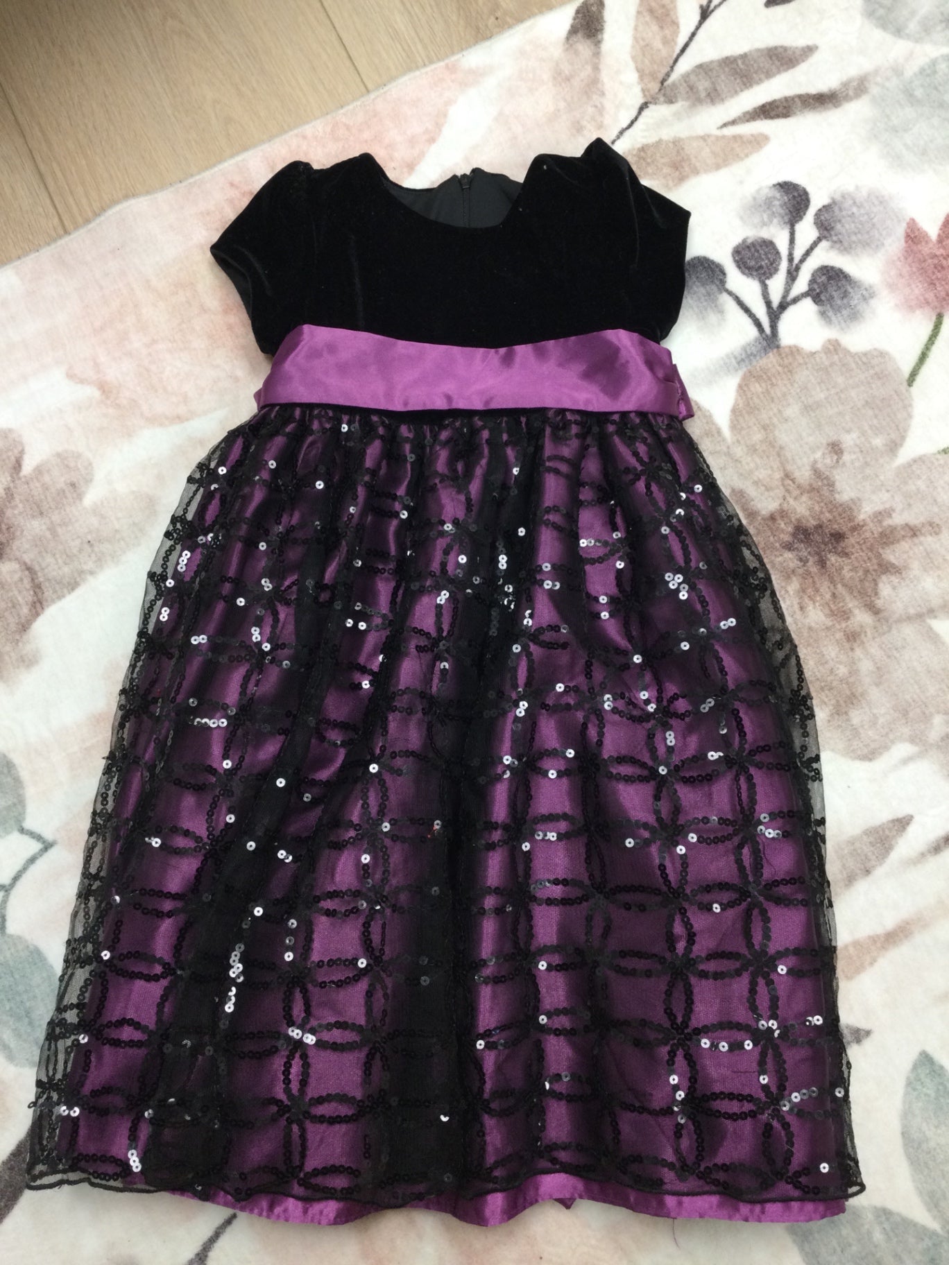 Cinderella Dress 4T Purple and black