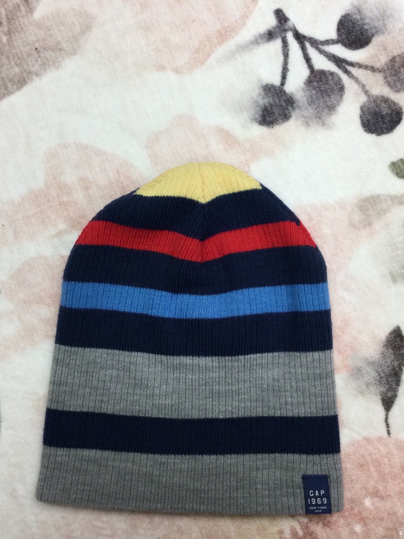 GAP Hat M Multicolor (Yellow, Red, Blue, Gray, Navy)