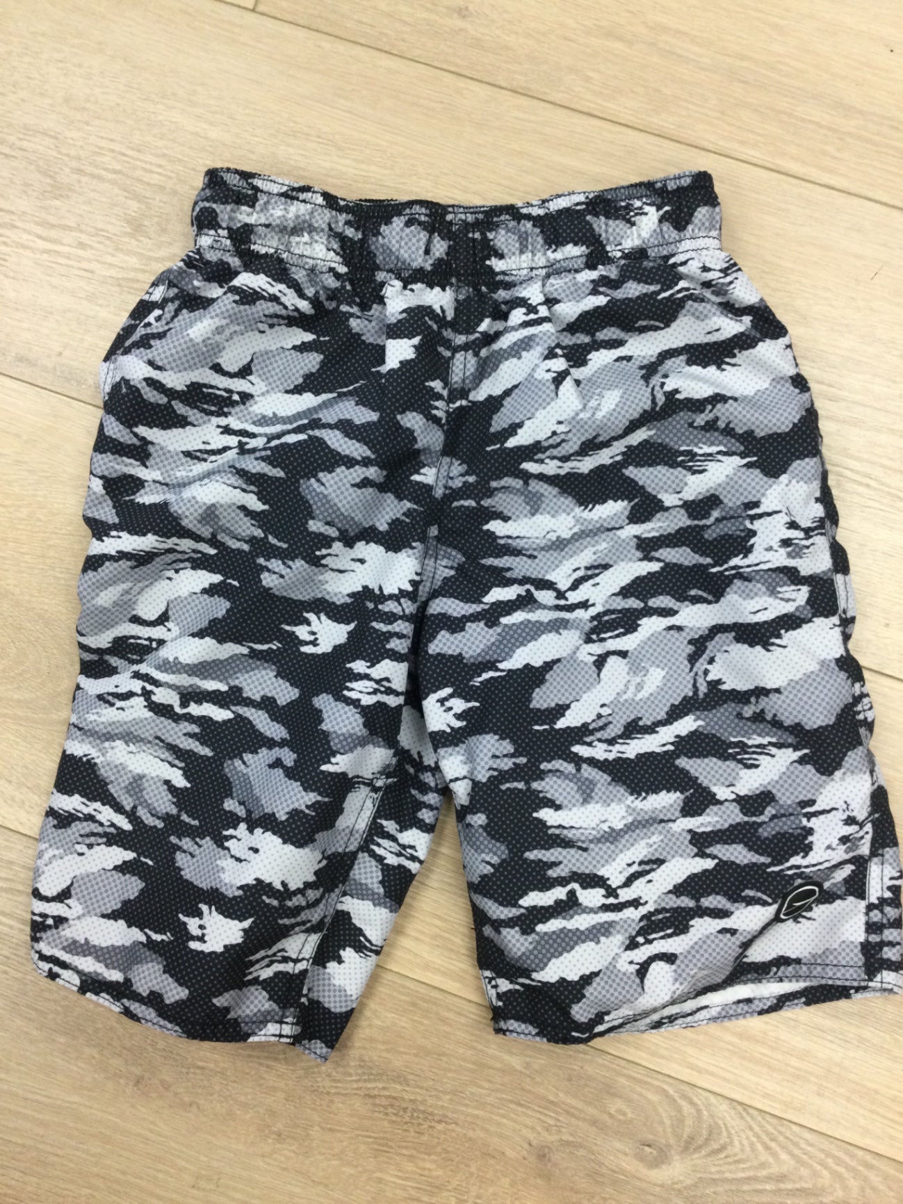 Speedo Swim 10/12Y Grey, Black and White Camouflage Pattern