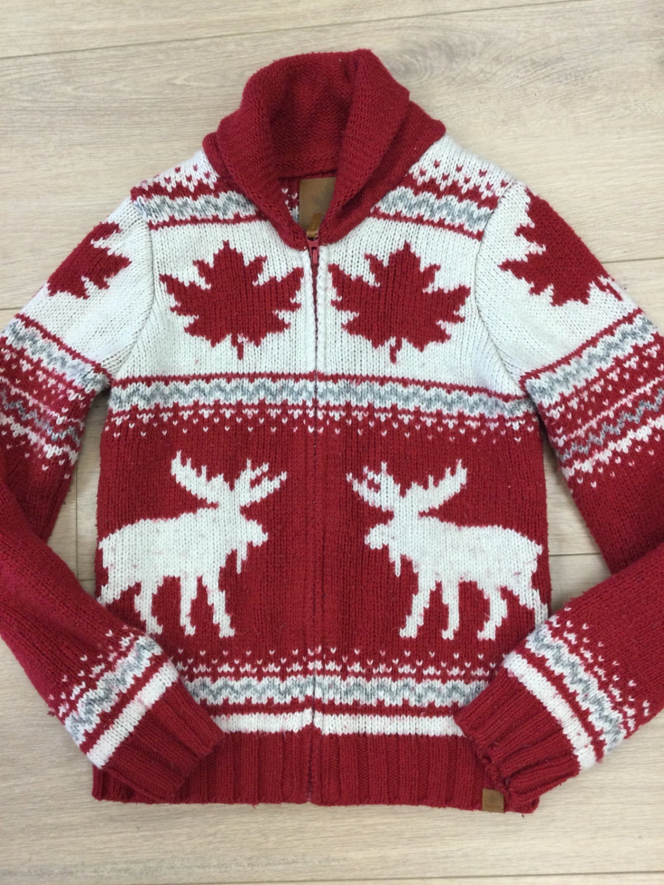 Canadiana Clothing jacket Womens XS Red and white