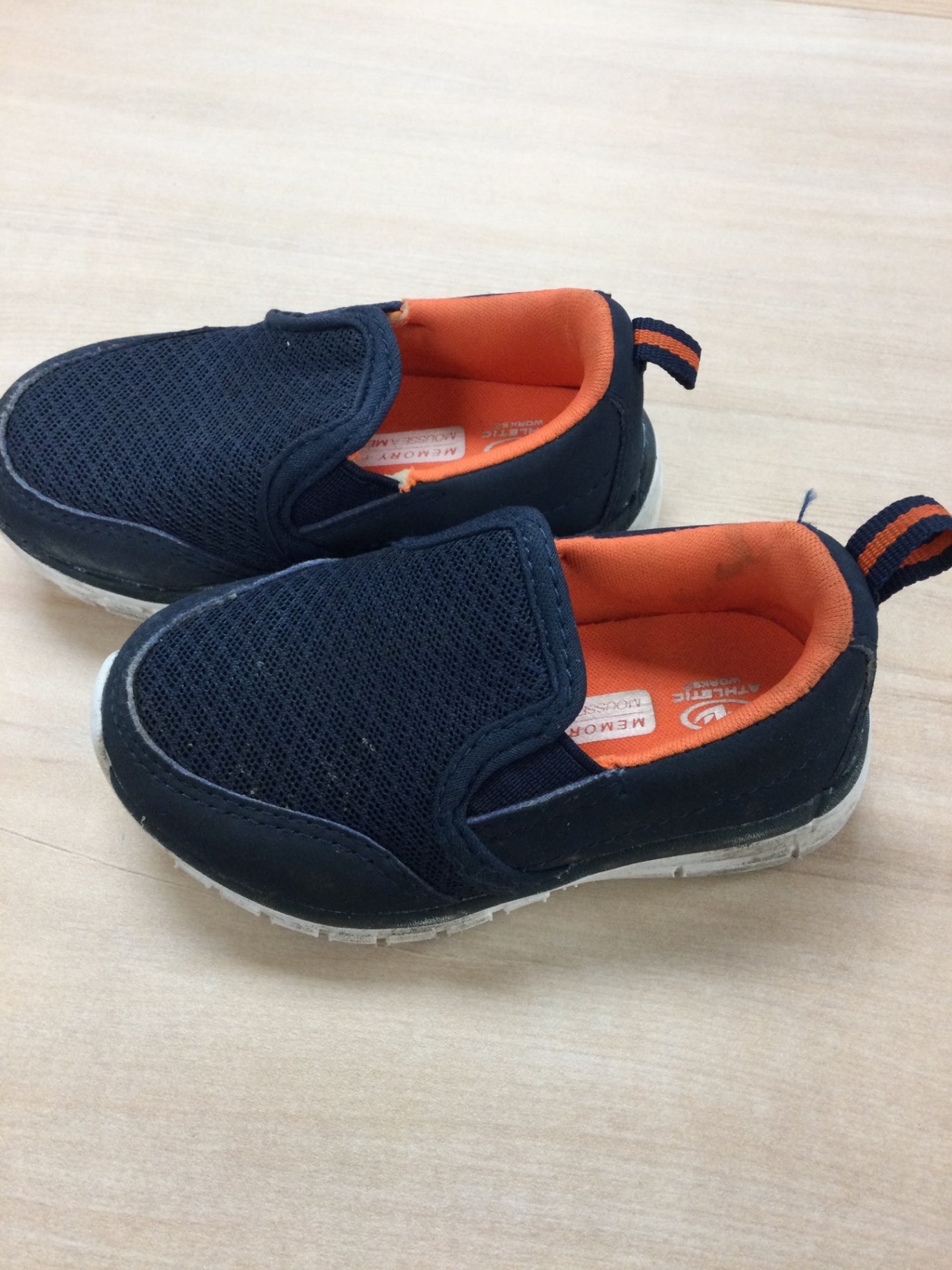 Athletic works Baby Shoes 5C Navy blue and orange