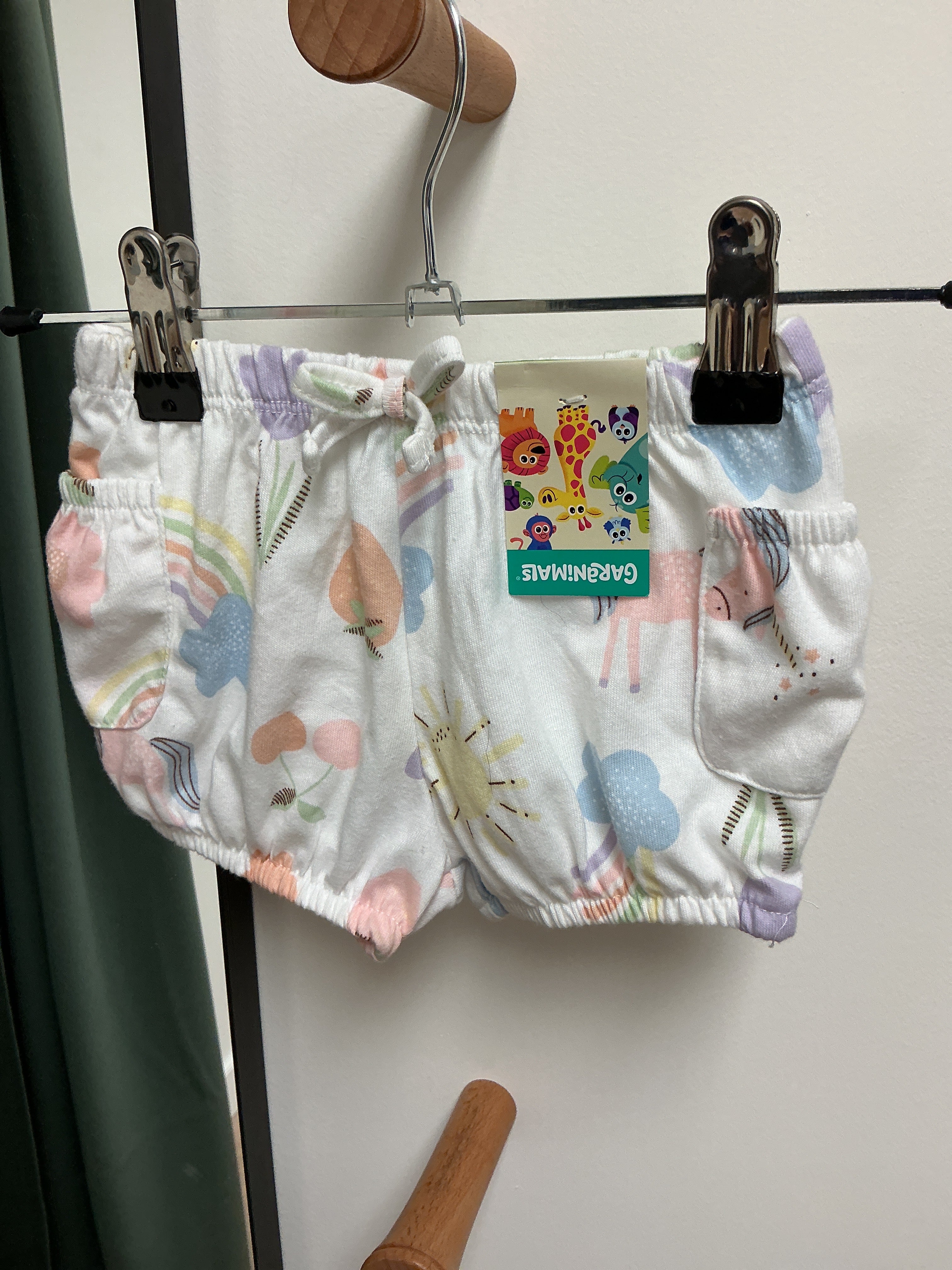 Garanimals NWT unicorn sun shorts 6-9M