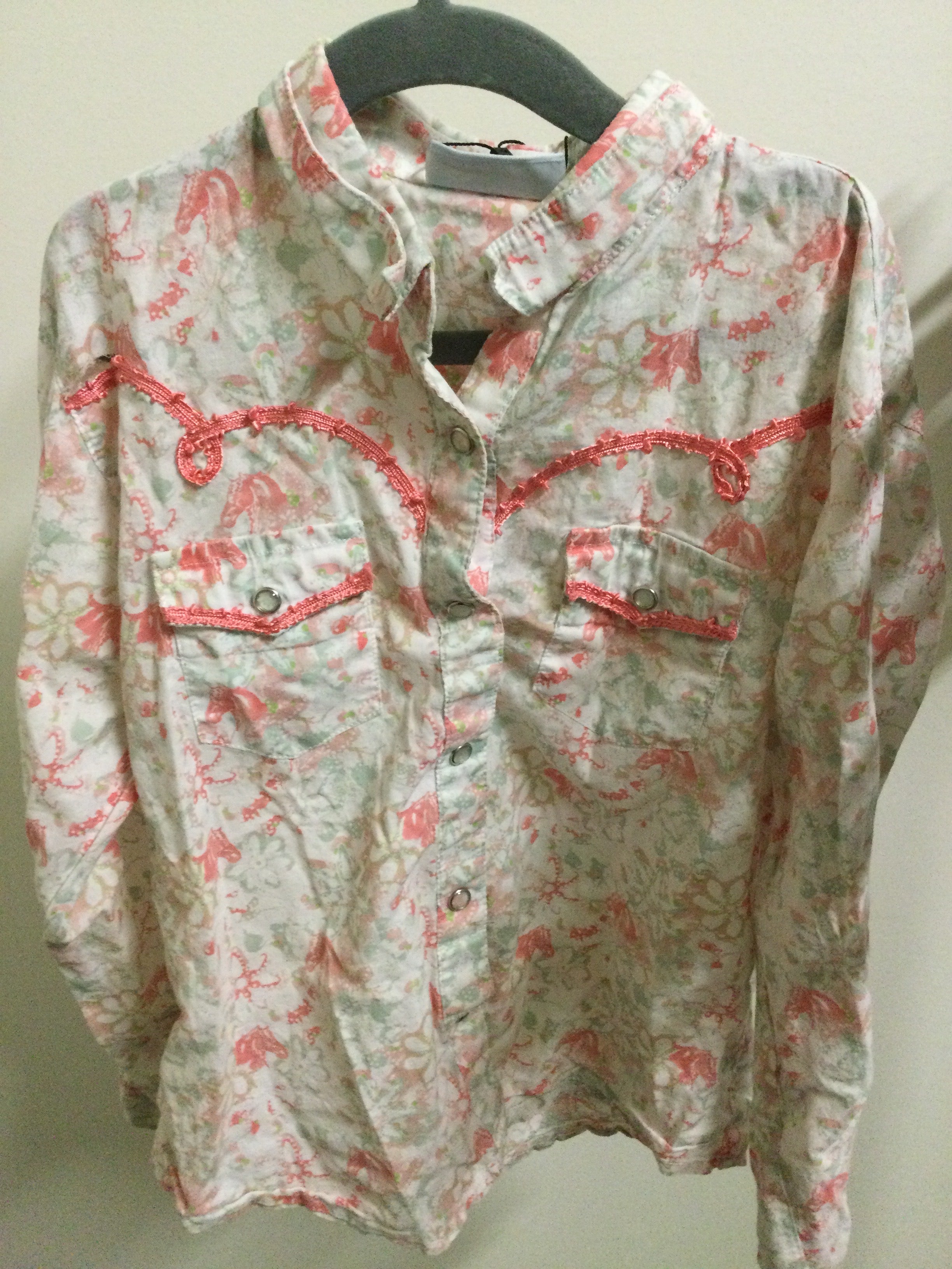Wrangler button up long sleeve 10