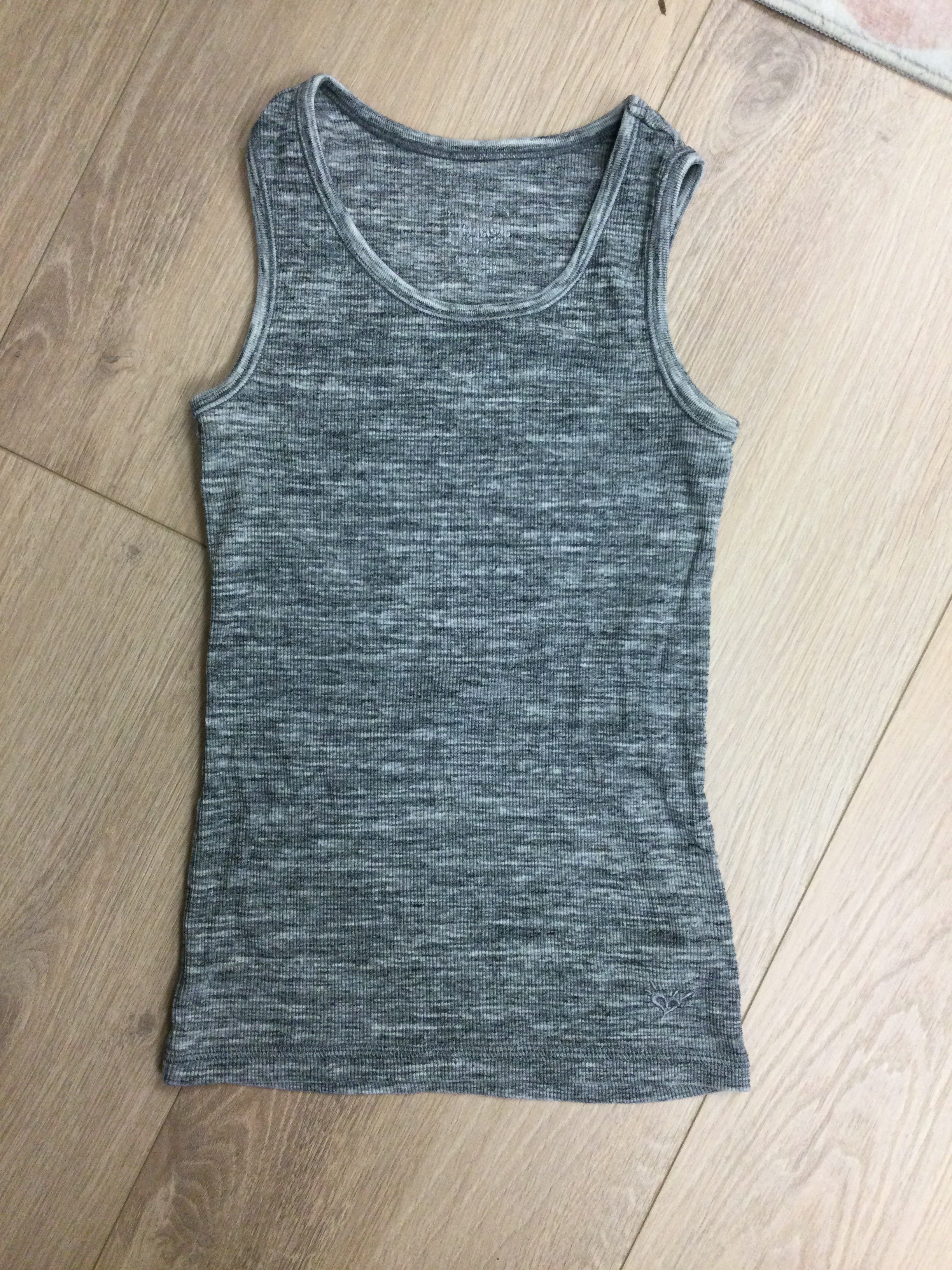 Justice grey tanktop 8Y