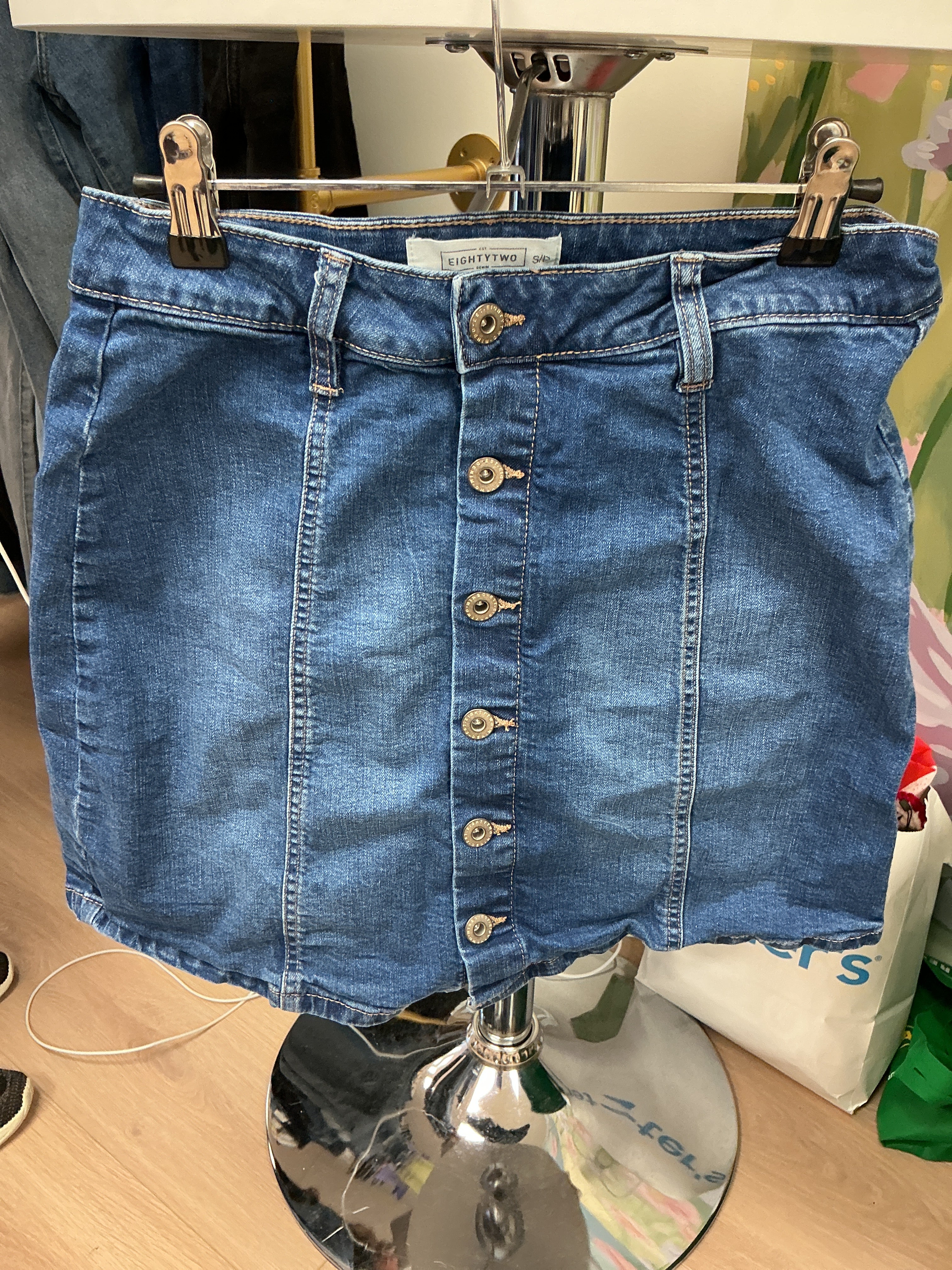 Eighty-Two jean skirt S
