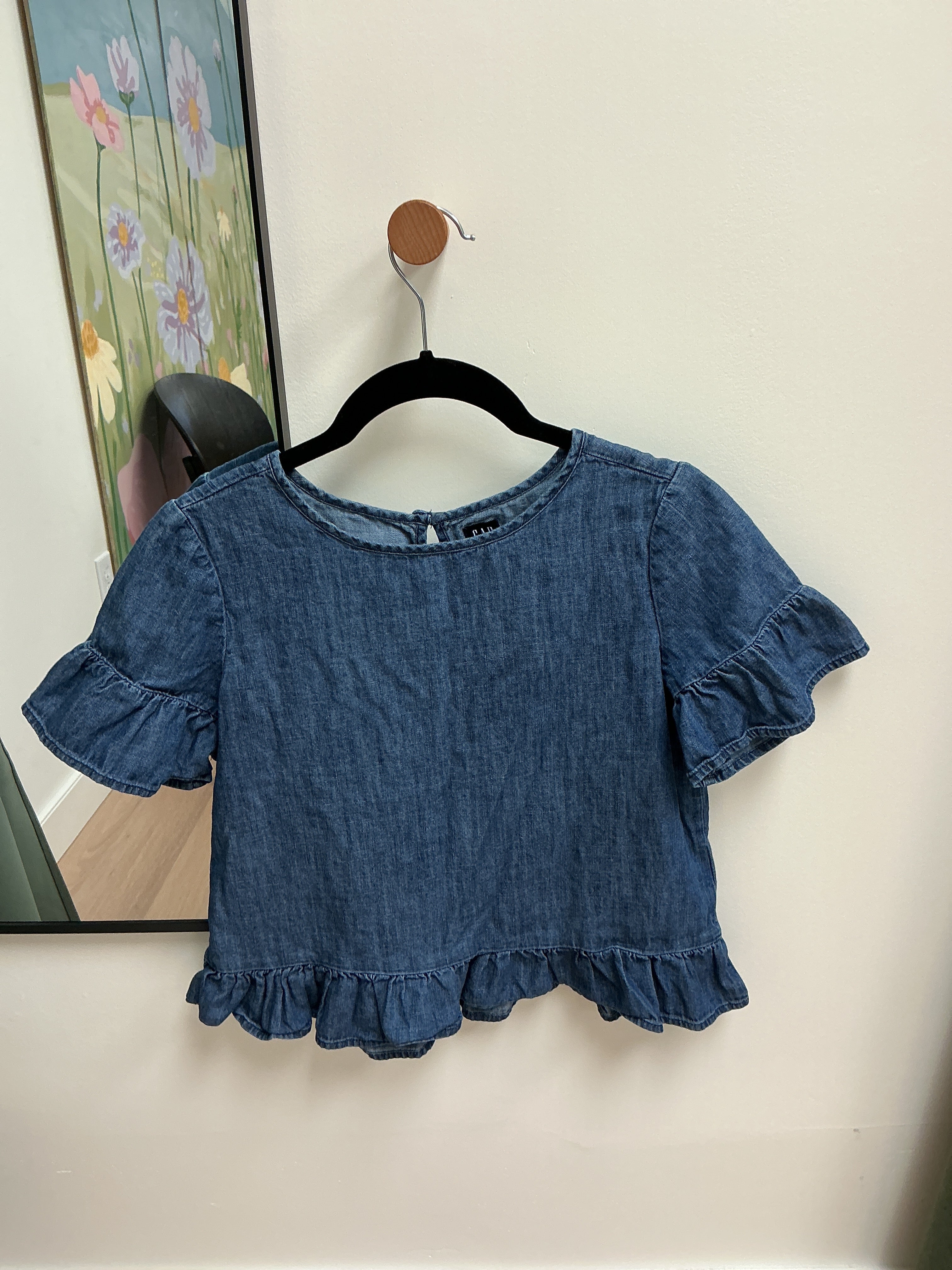 Gap denim short sleeve frilly shirt size large