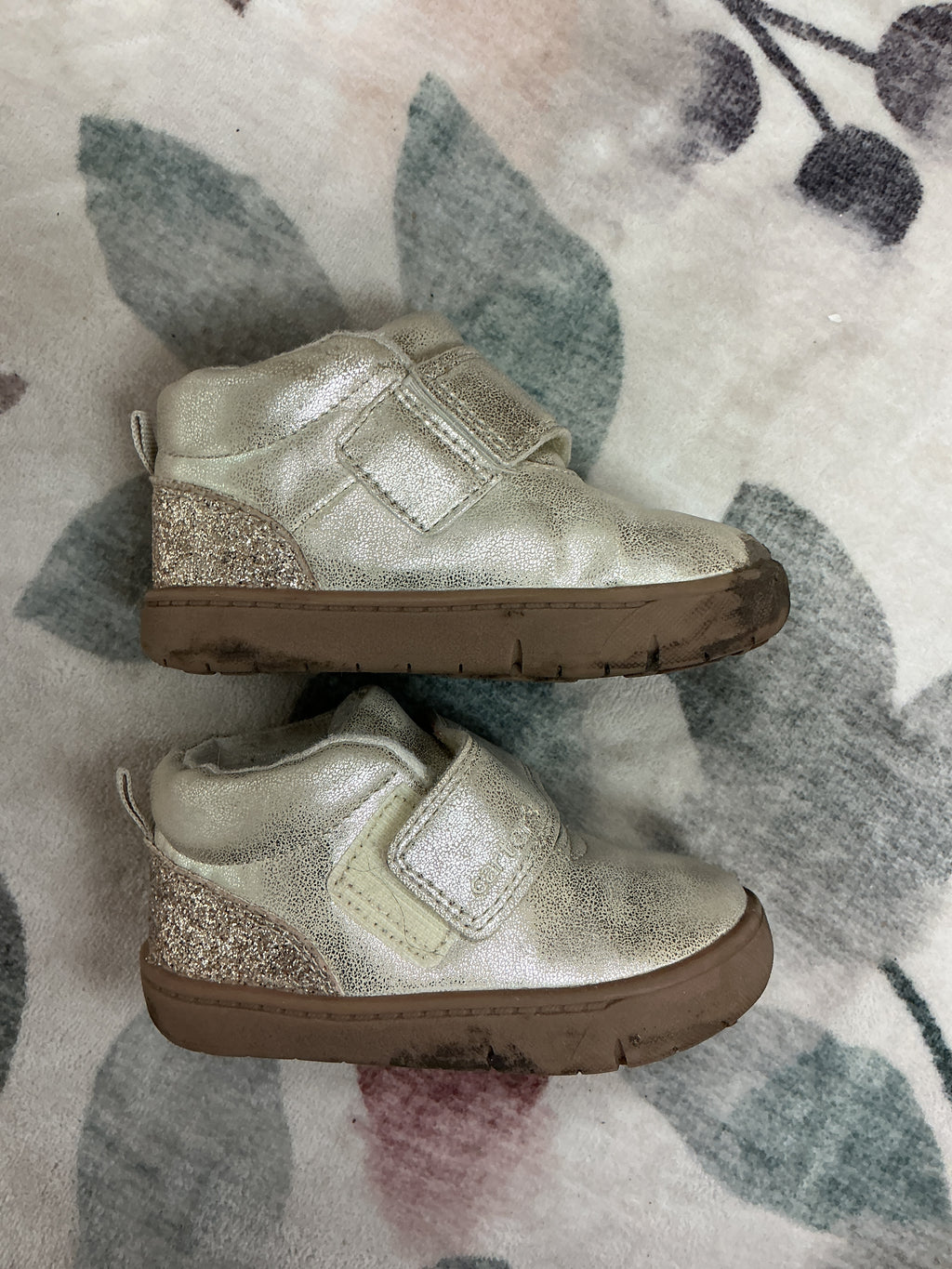Carters grey sparkly shoes size 5M