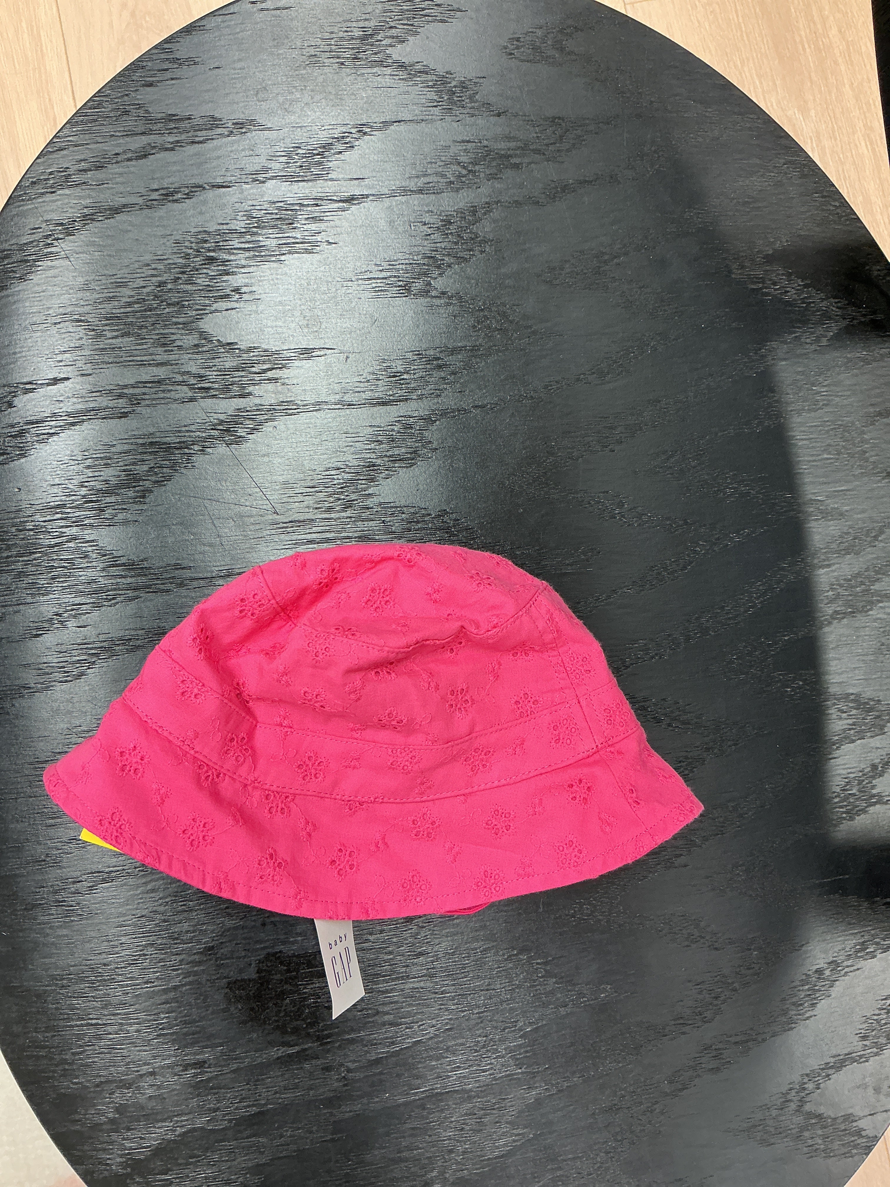 NEW GAP Hat