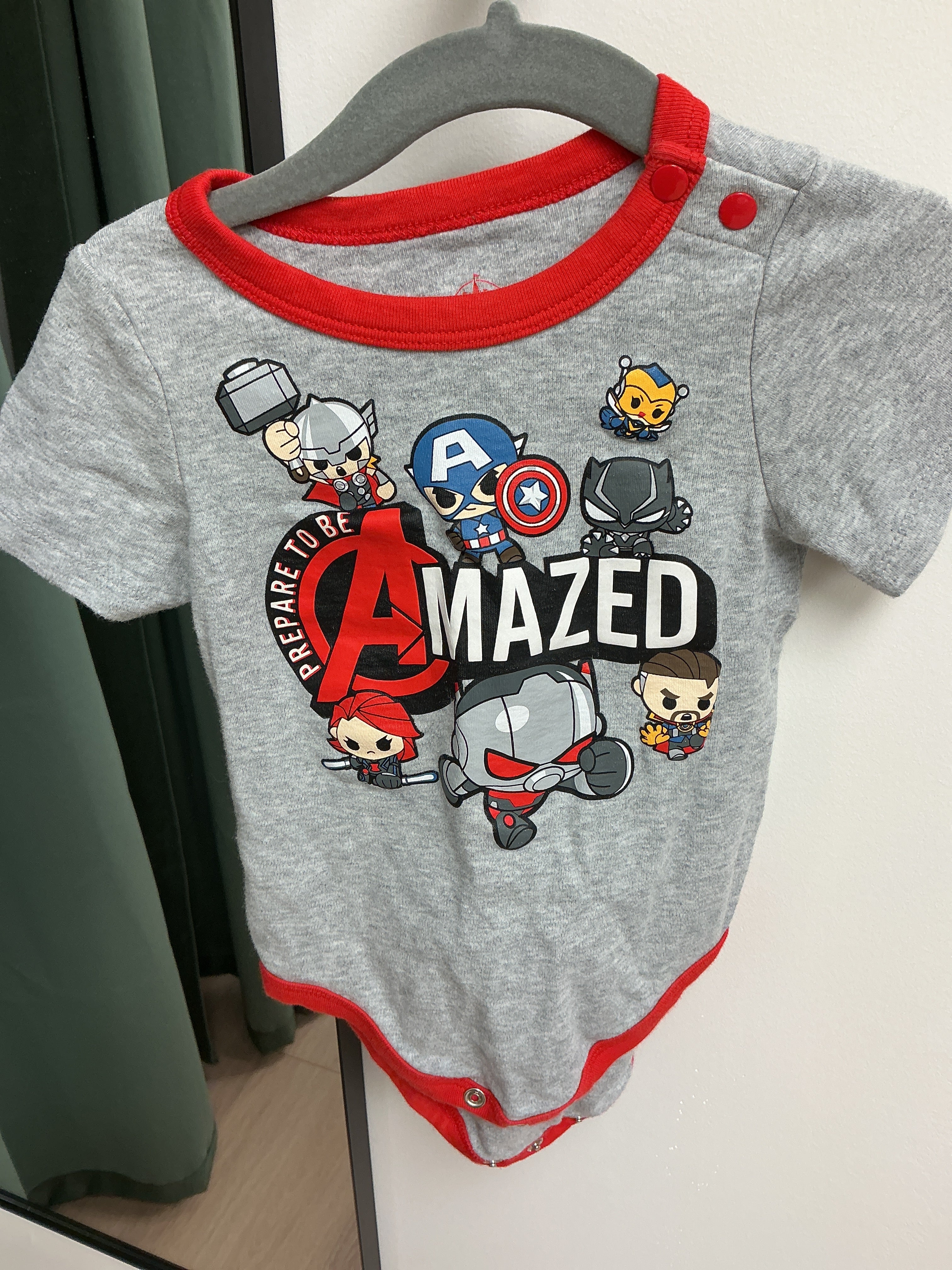Disney Marvel Captain America body suit 18/24 M