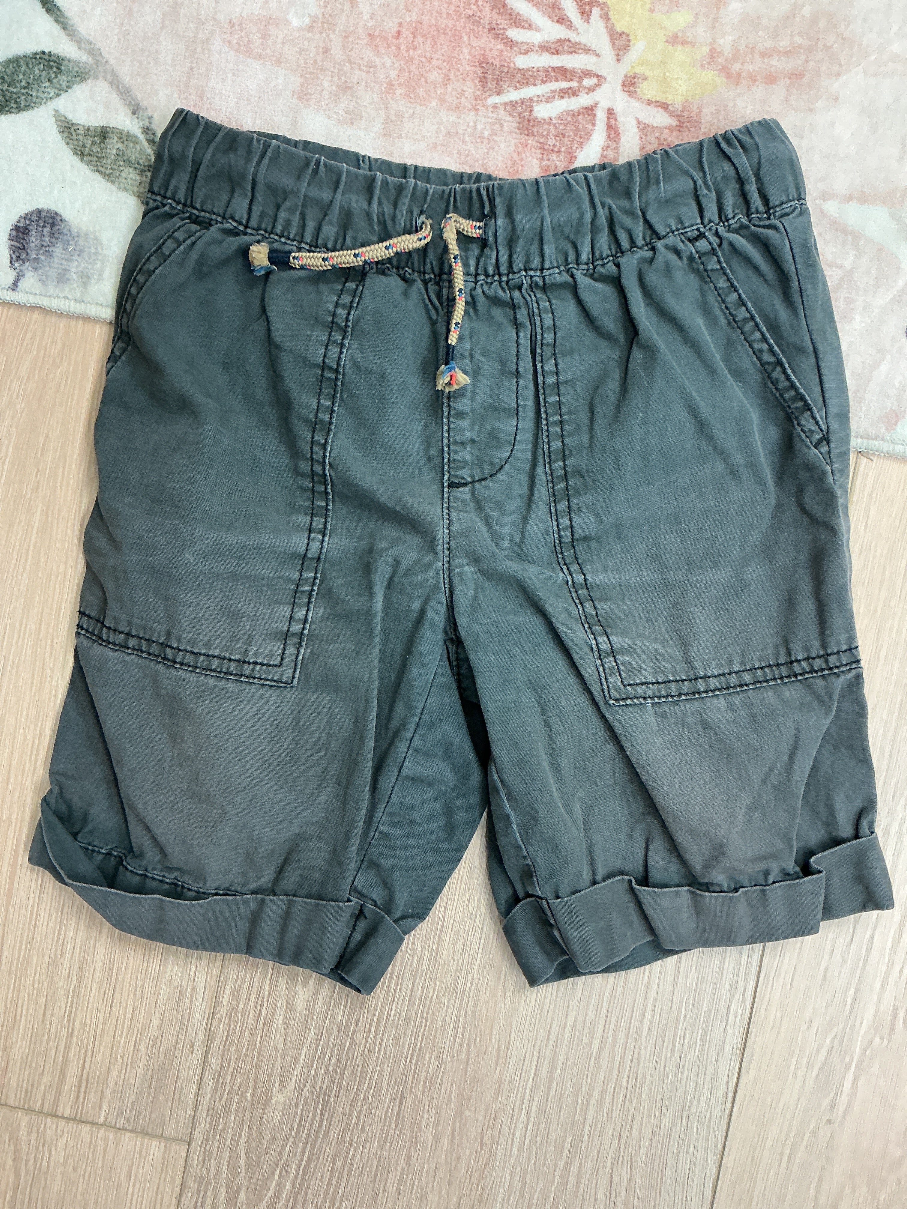 Joe Fresh grey shorts 6Y
