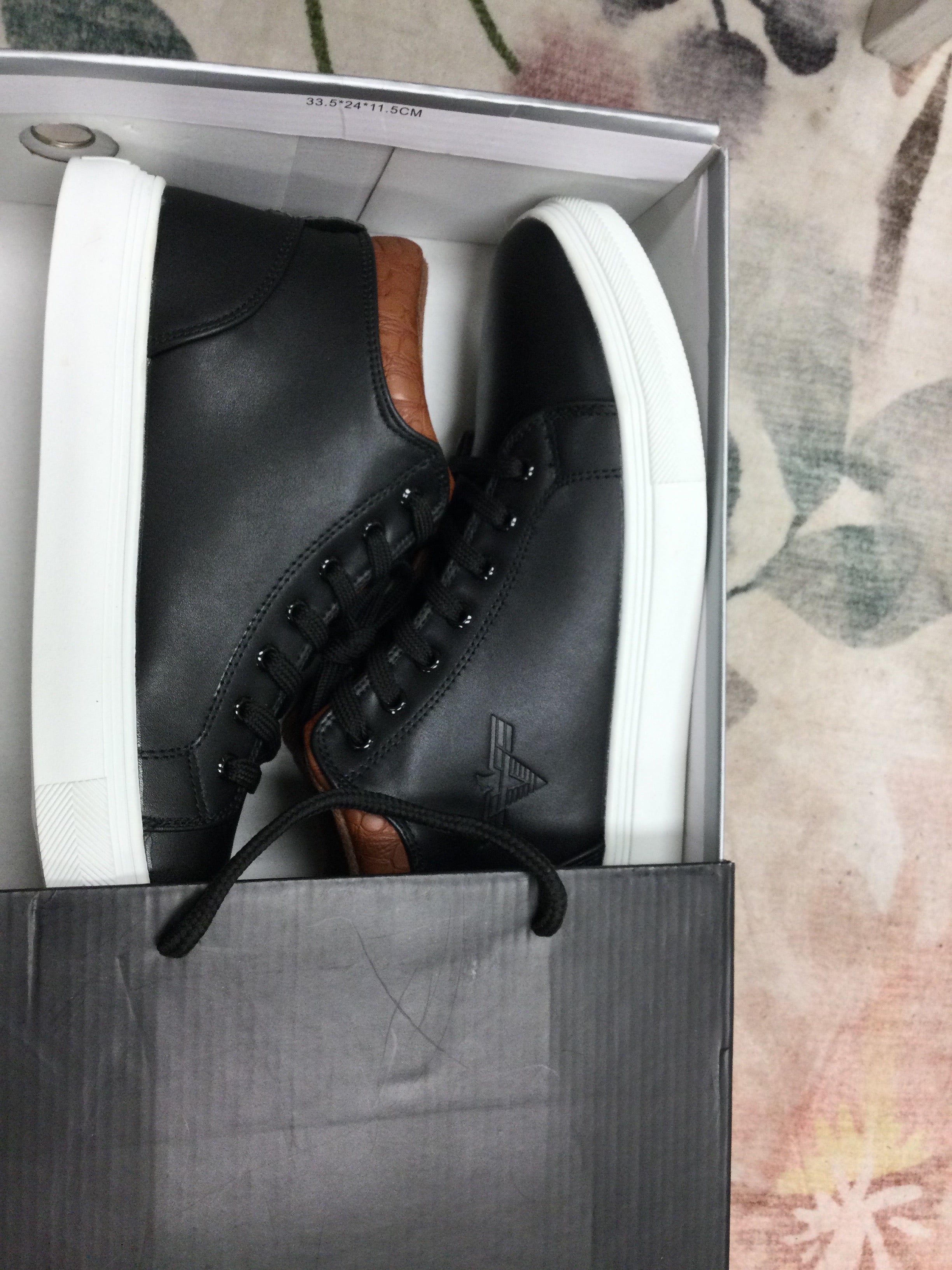 BNWOT Black vip high tops 9