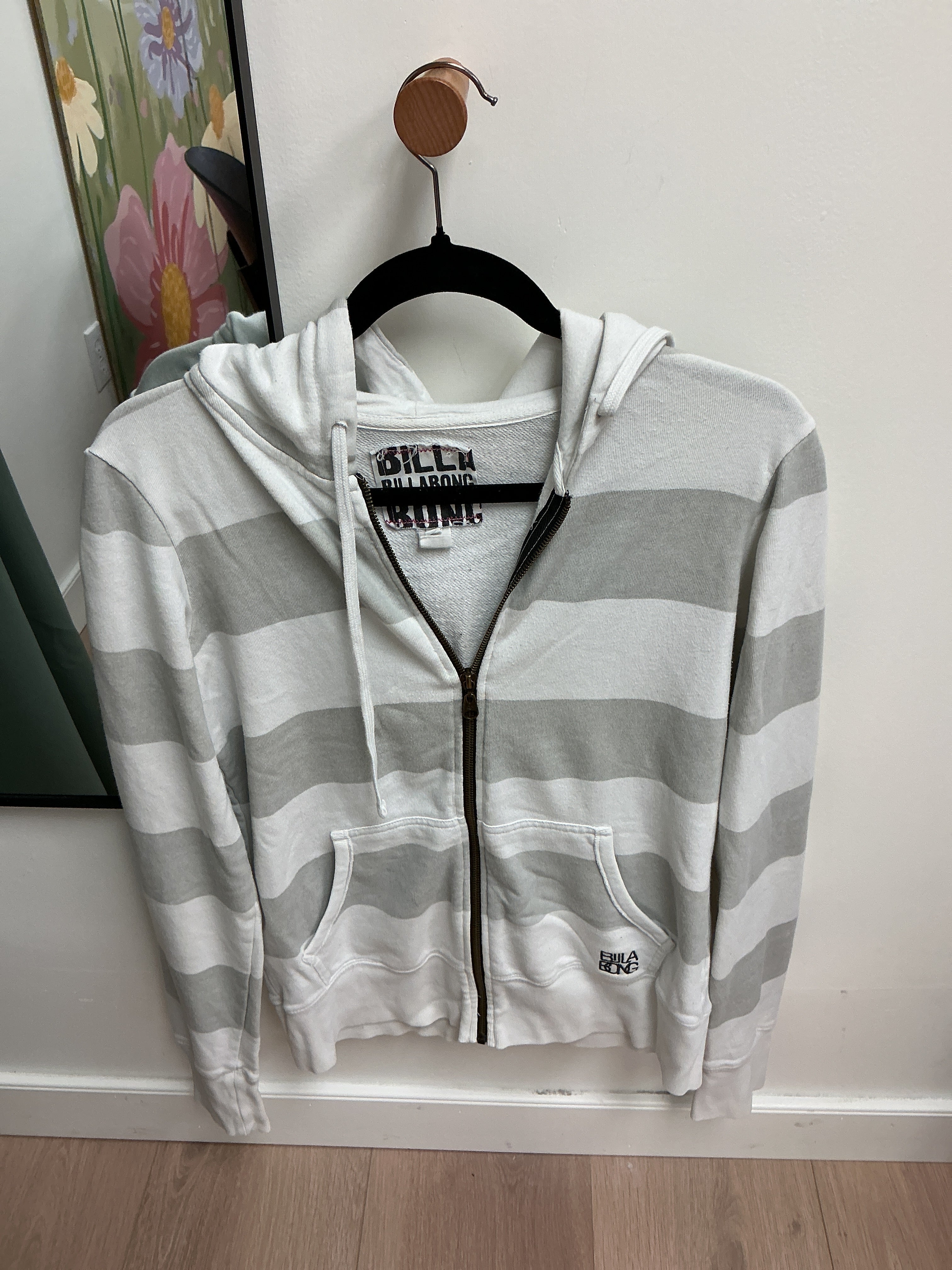 BillaBong grey striped hoodie size Large