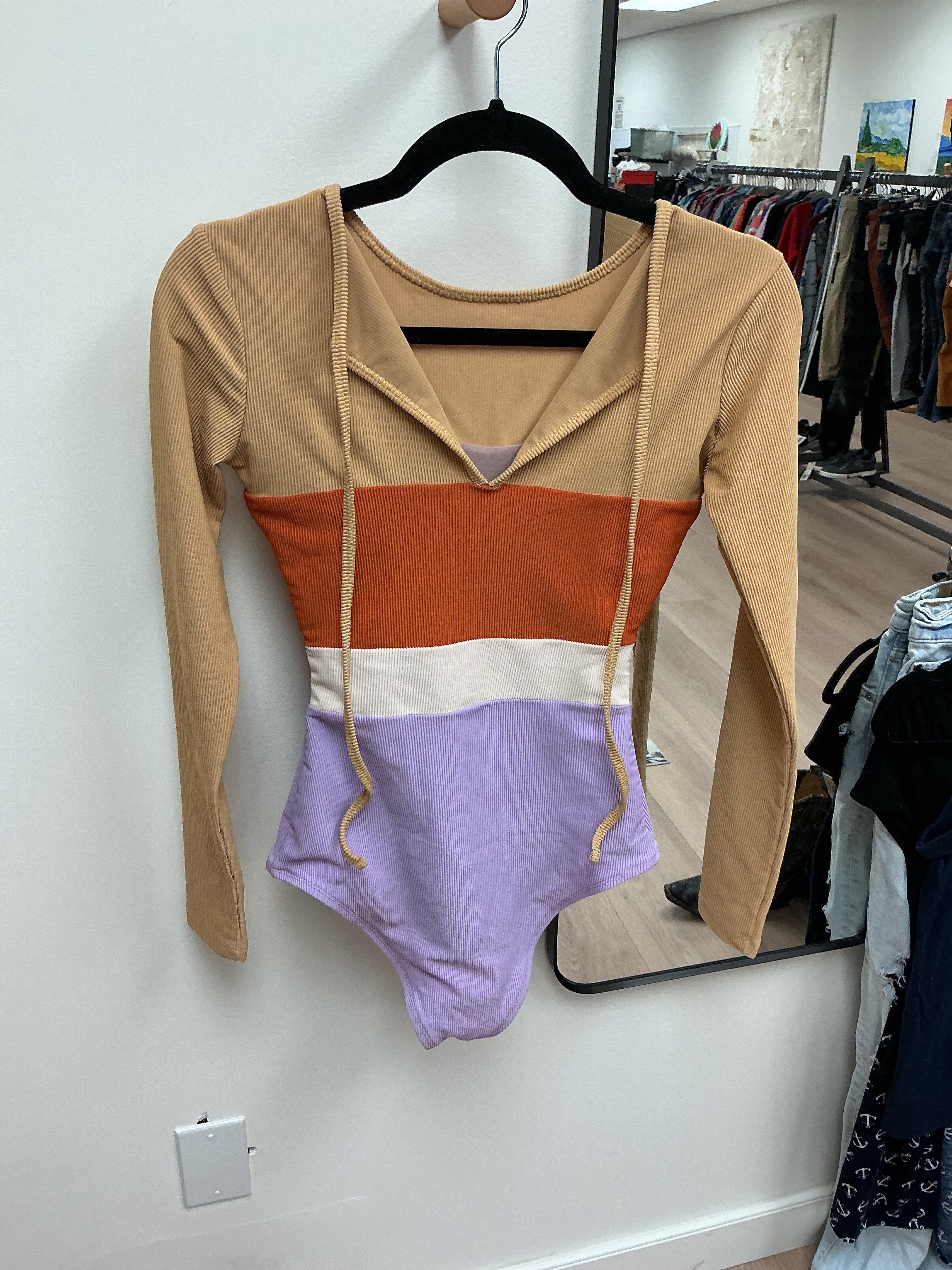 Striped bodysuit M