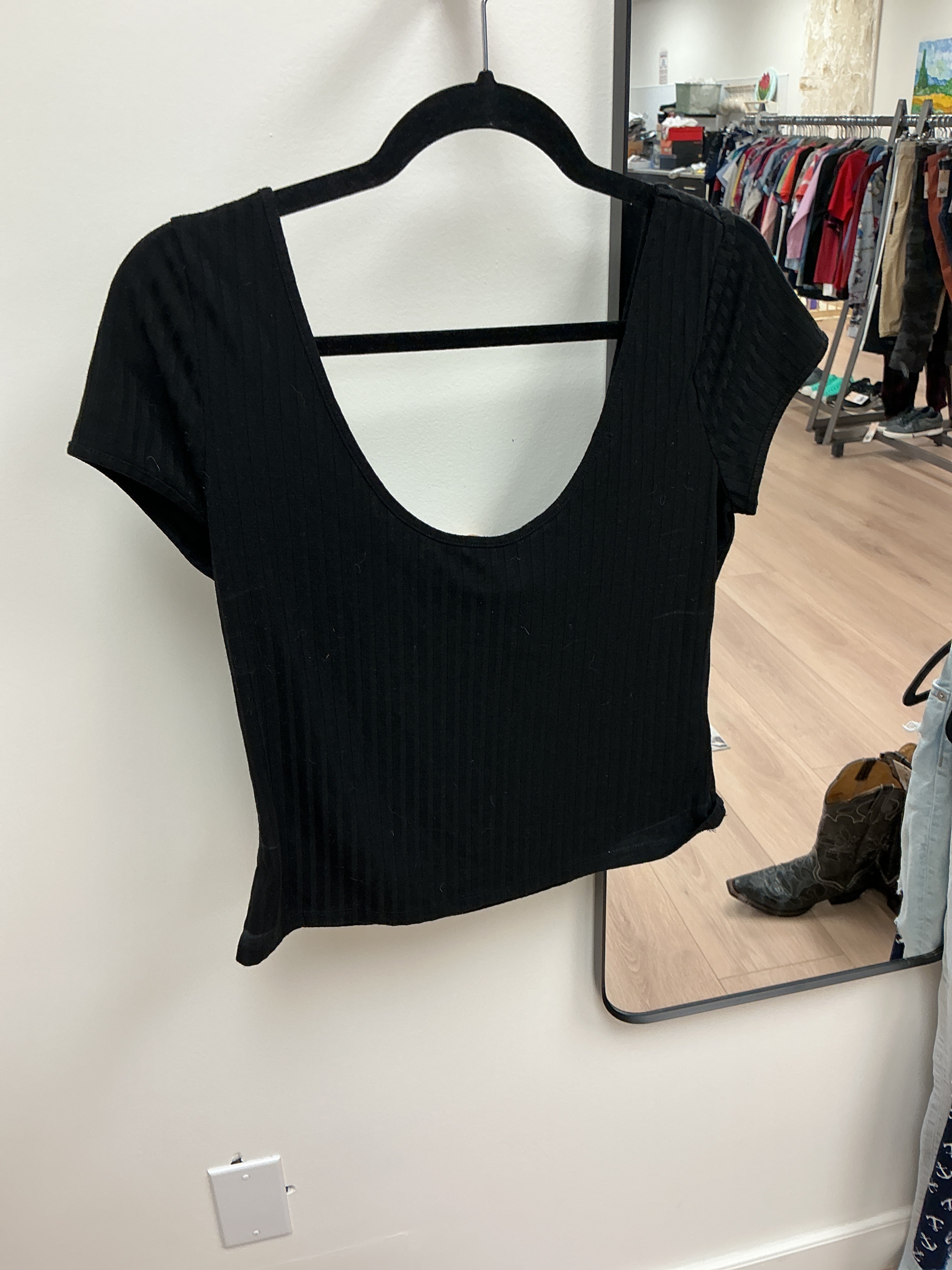 Black ribbed shirt sleeve L