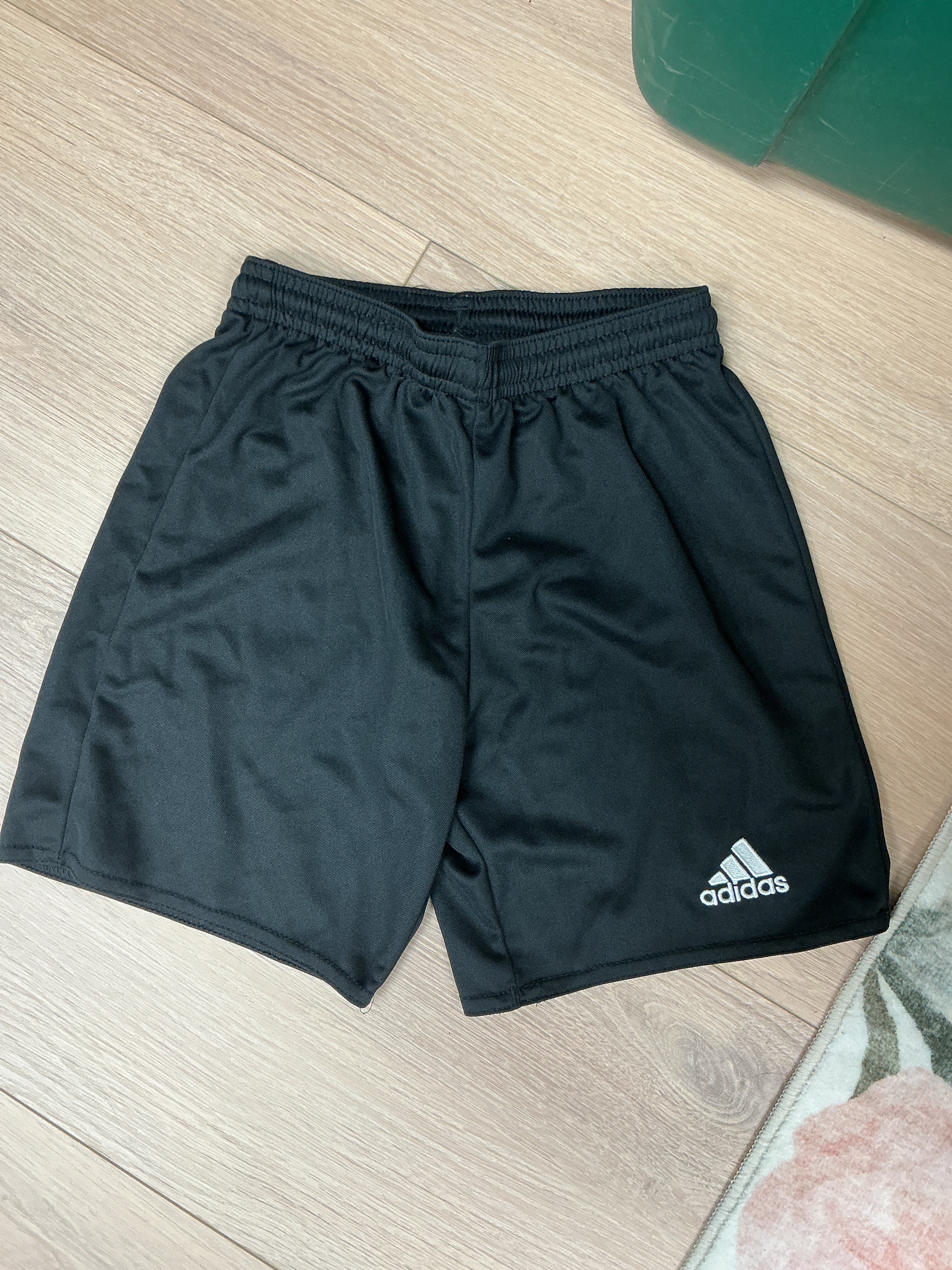 Adidas Aeroready black shorts 9-10Y