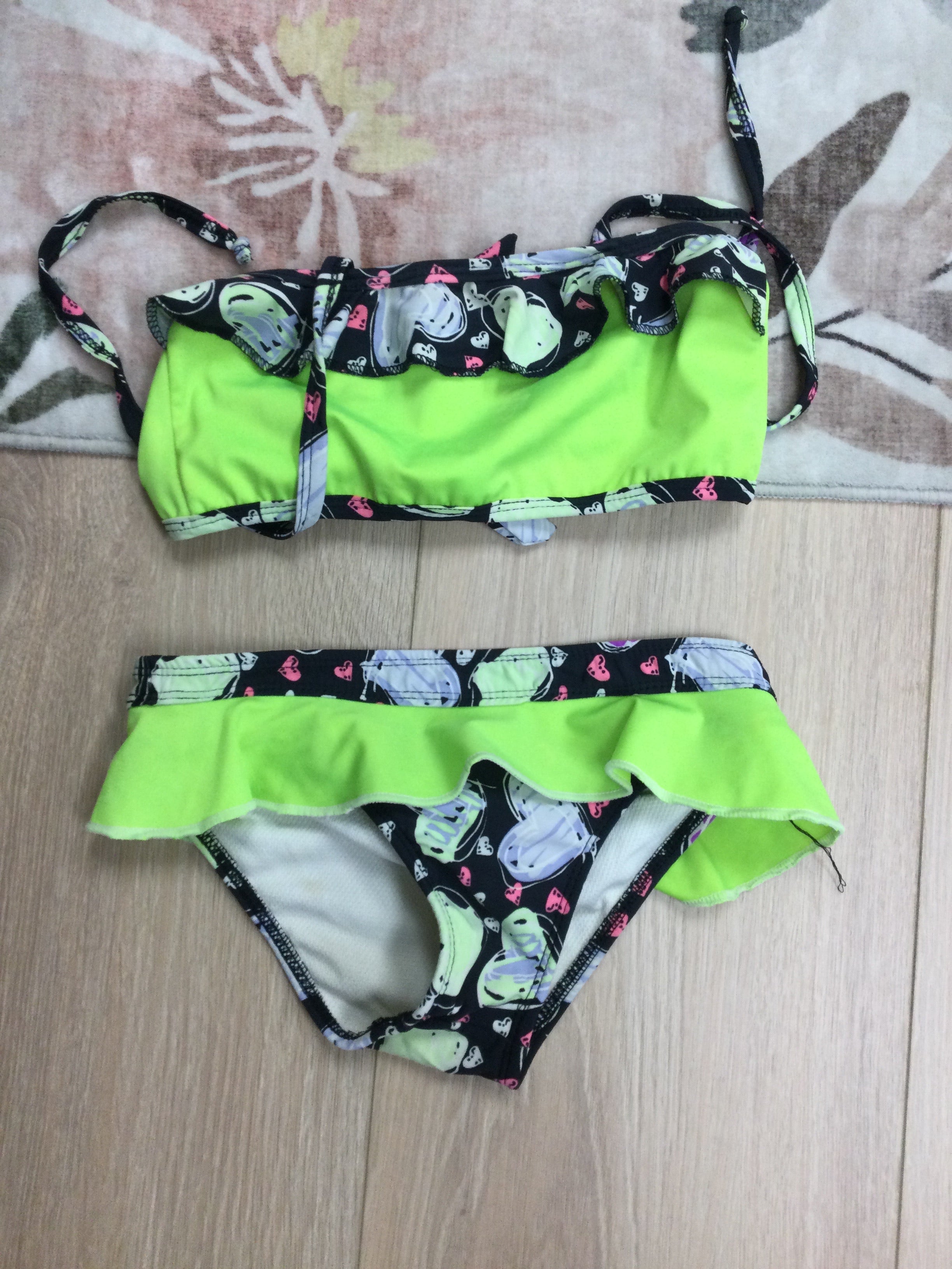 Black/green neon ruffle swimsuit 10Y