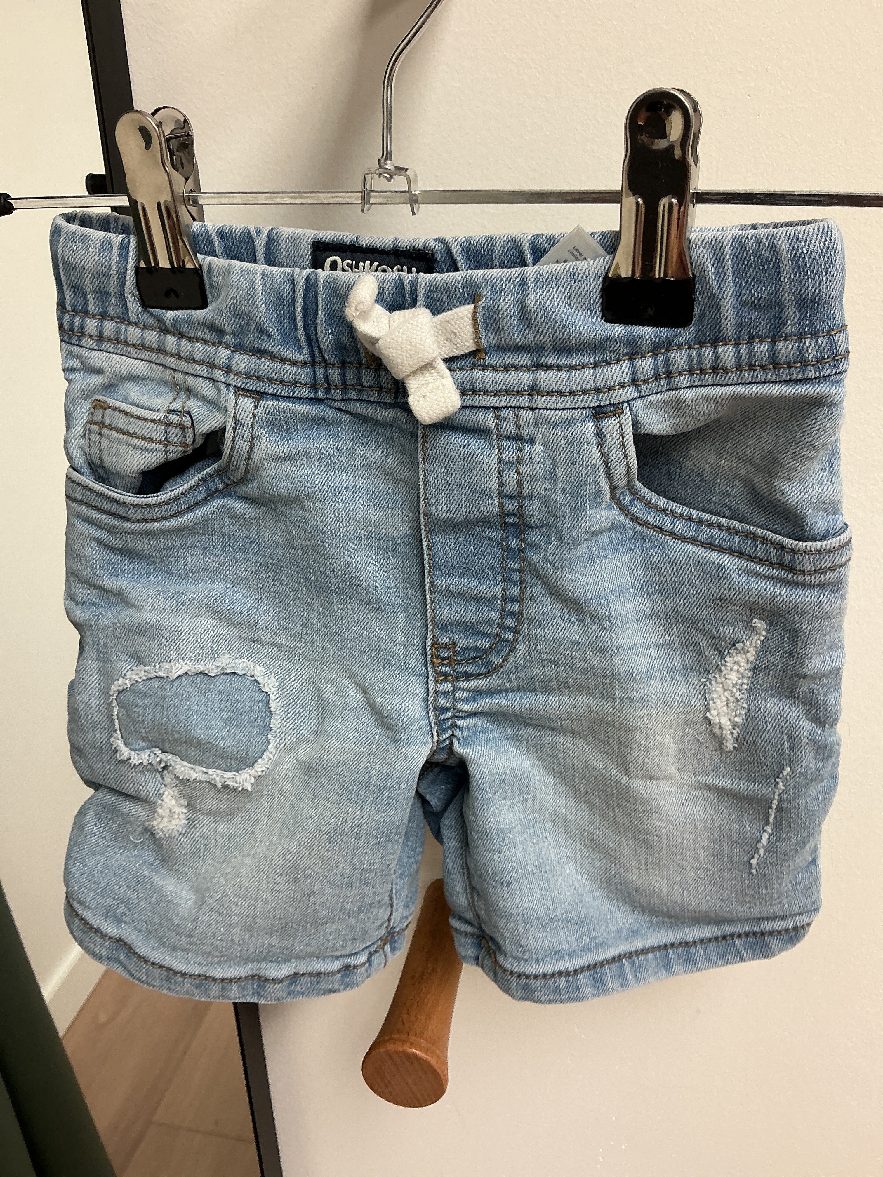 Oshkosh light blue denim shorts 2T