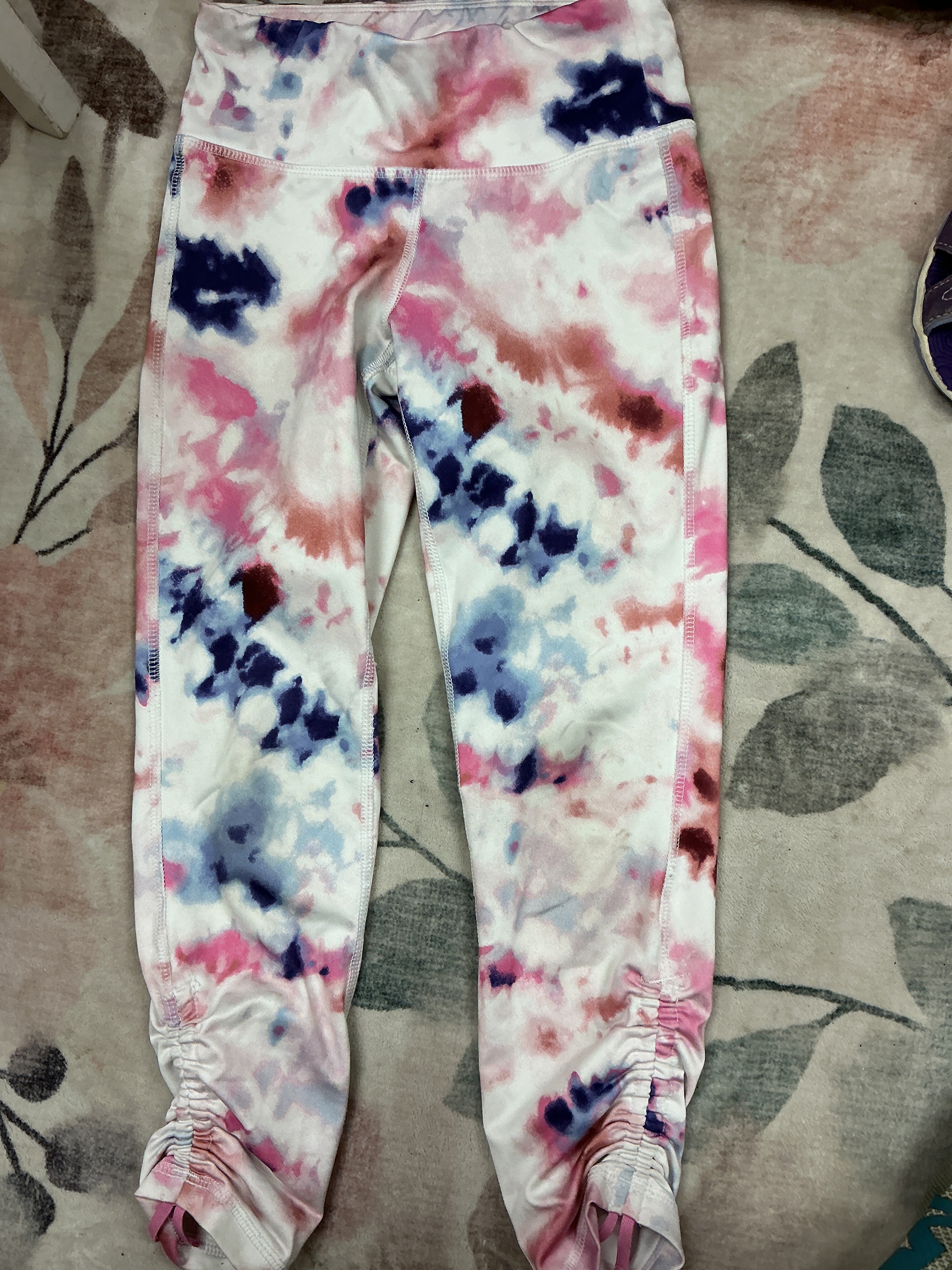 Old Navy Active white/pink/purple tie dye leggings 8Y