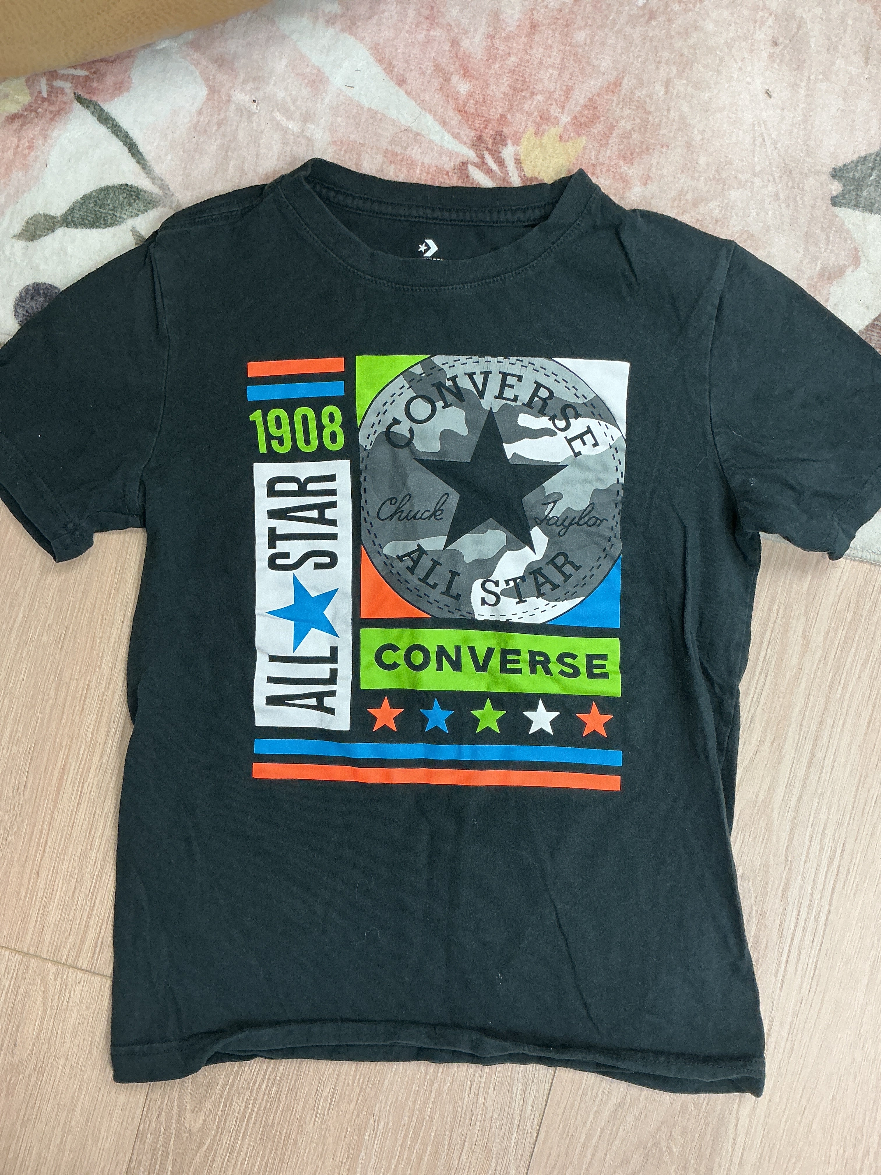 Converse black/white/green all star Tshirt 10/12Y