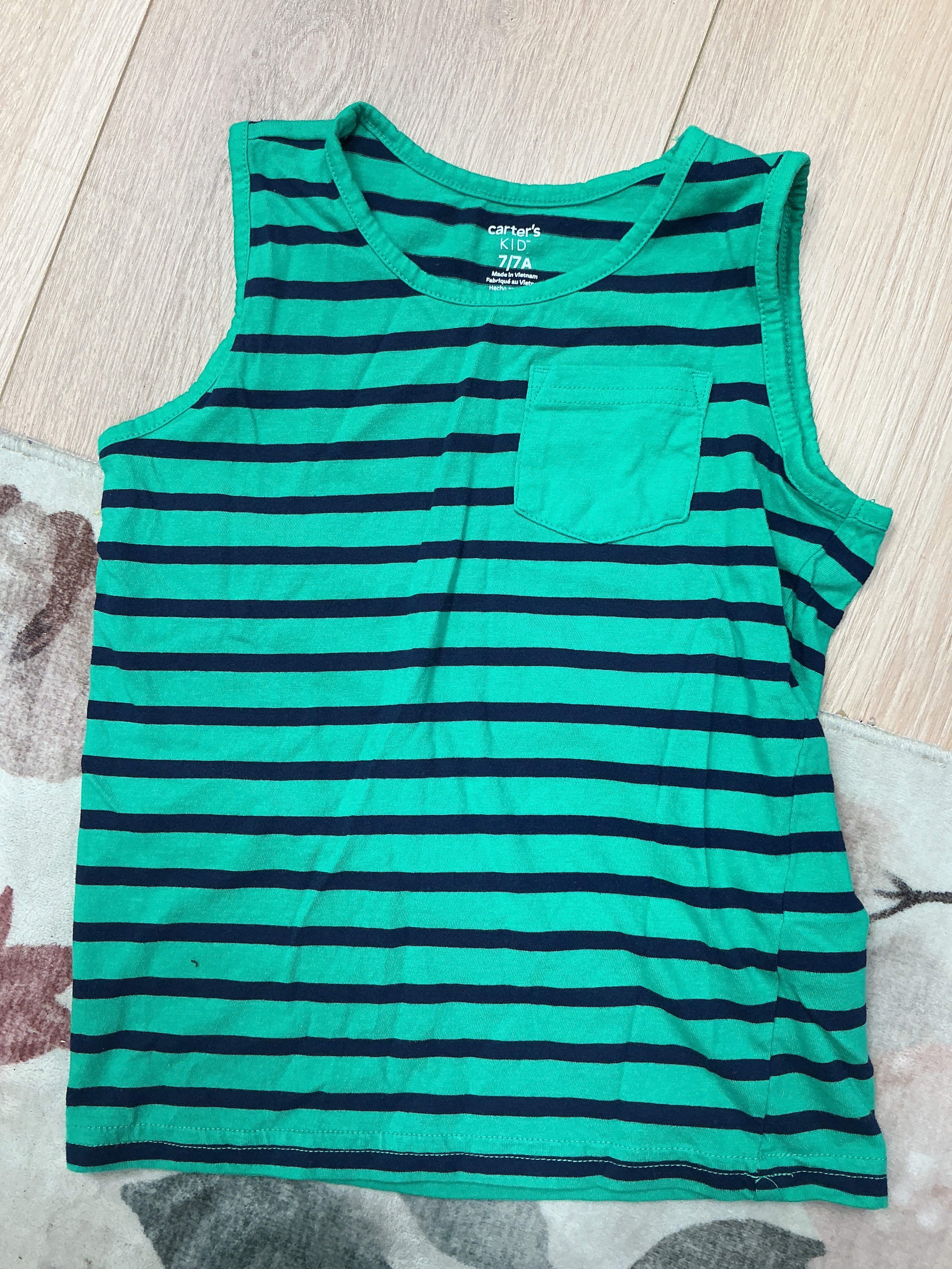 Carter’s green/black striped Tanktop 7Y