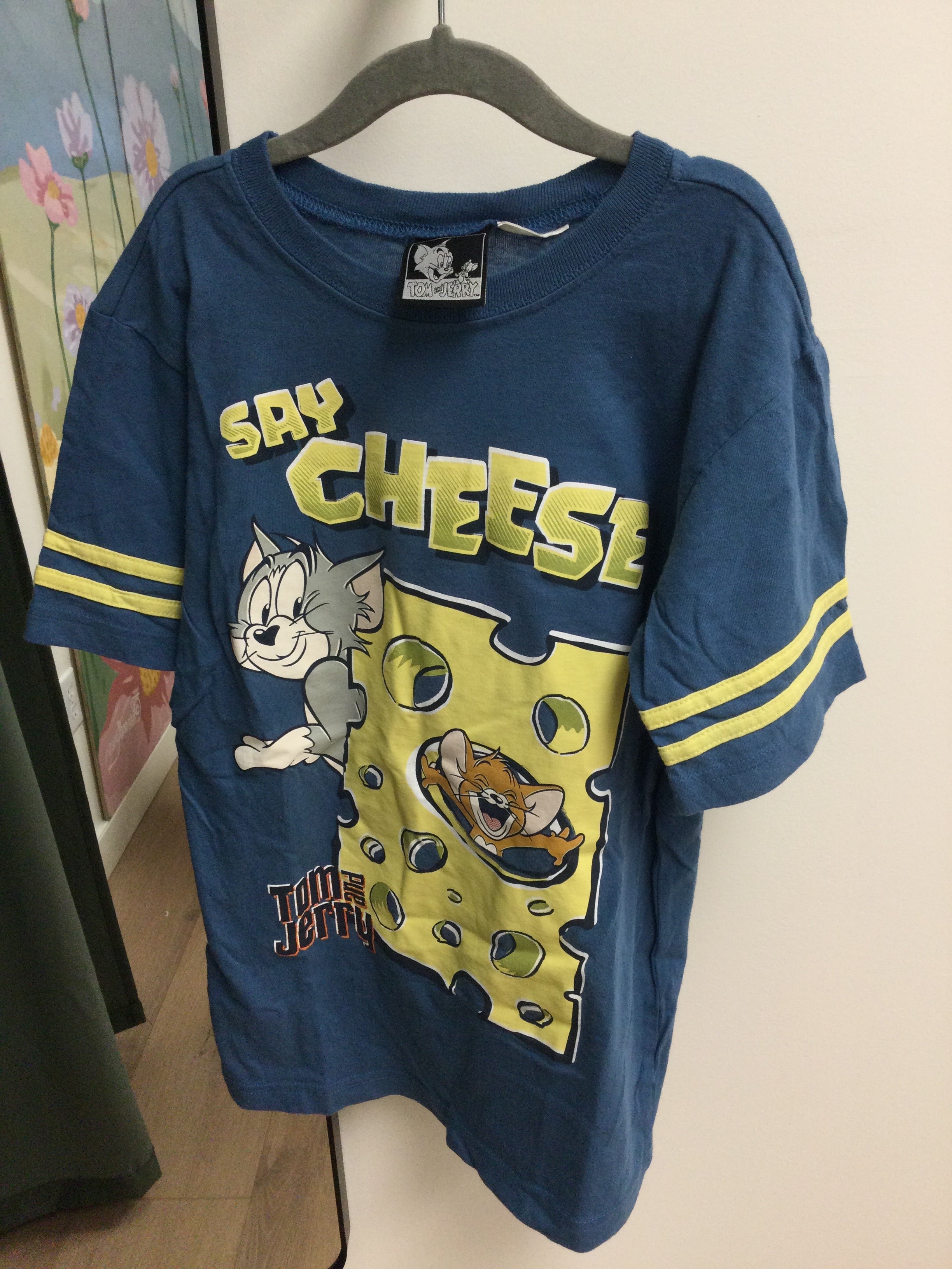 Tom&Jerry cheese Tshirt size 8