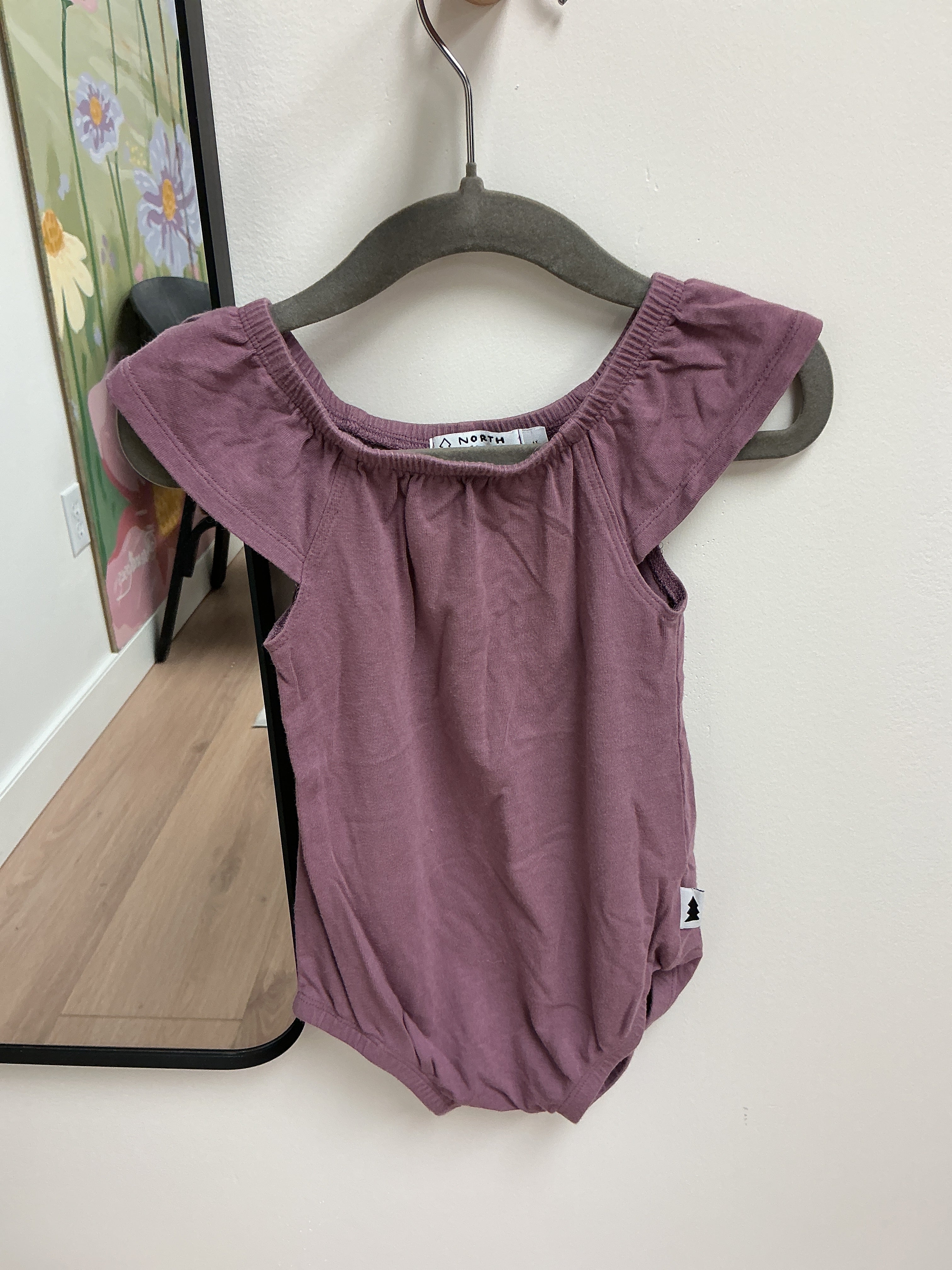 North Kinder pink short sleeve bodysuit size 1T