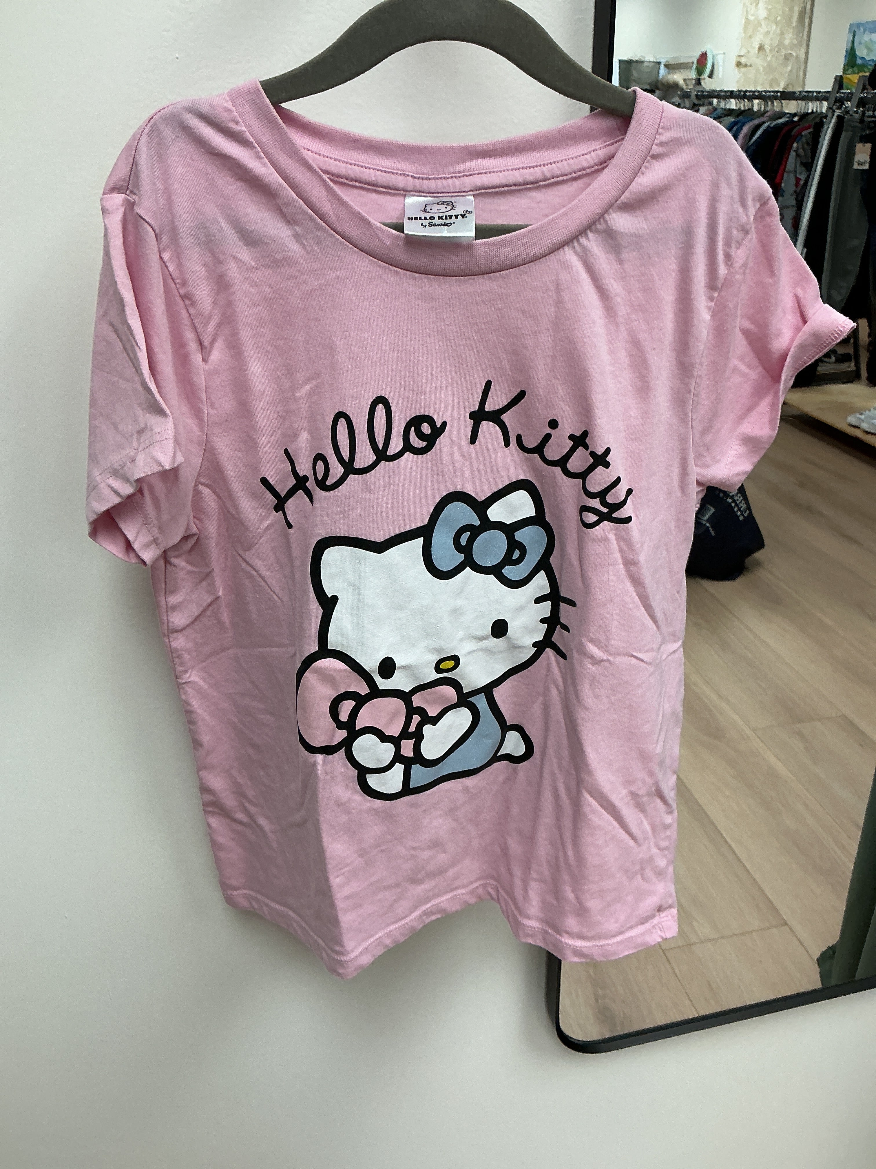 Hello kitty Tshirt 10/12