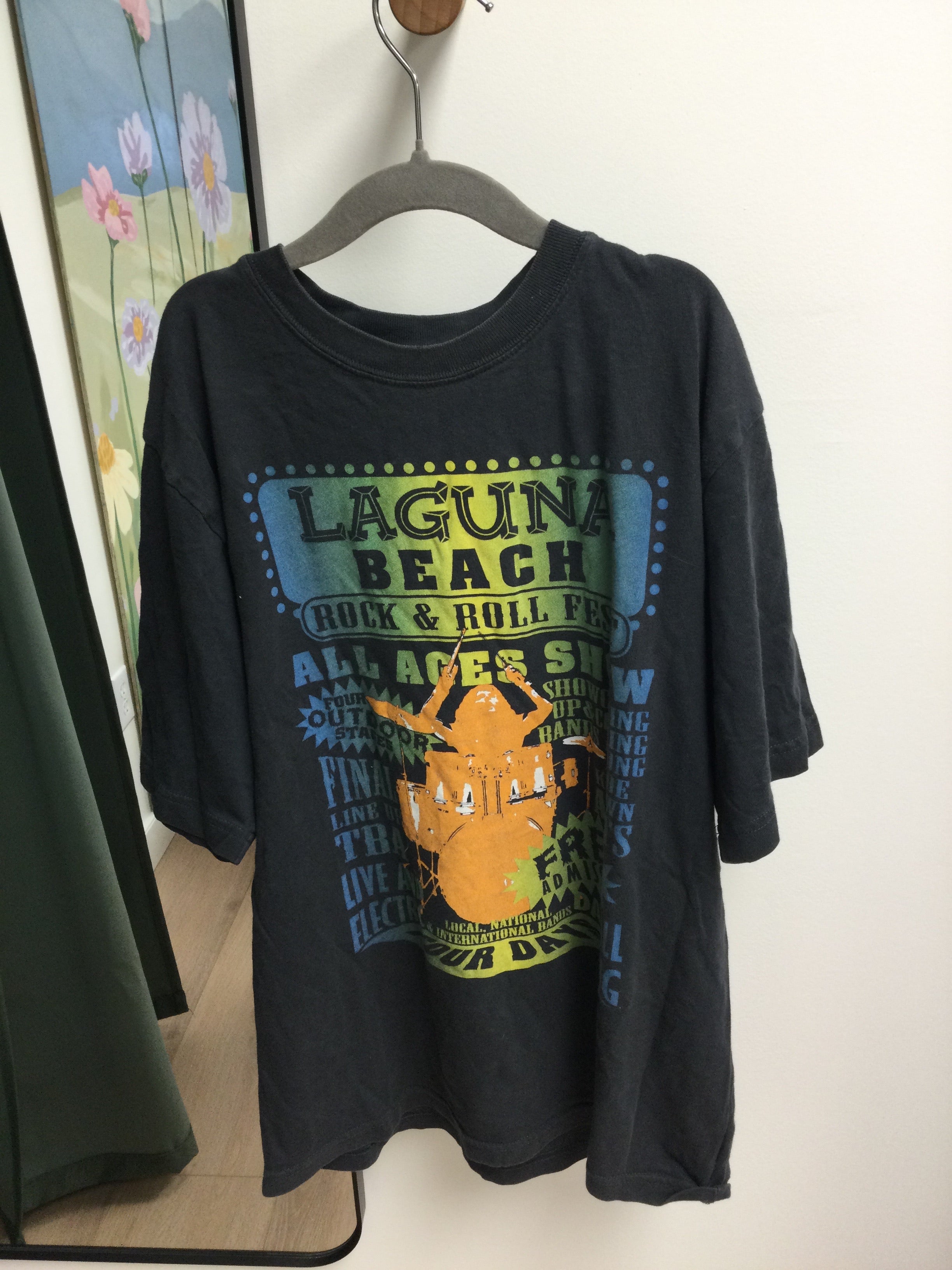 Childrens place Laguna beach Tshirt 10/12
