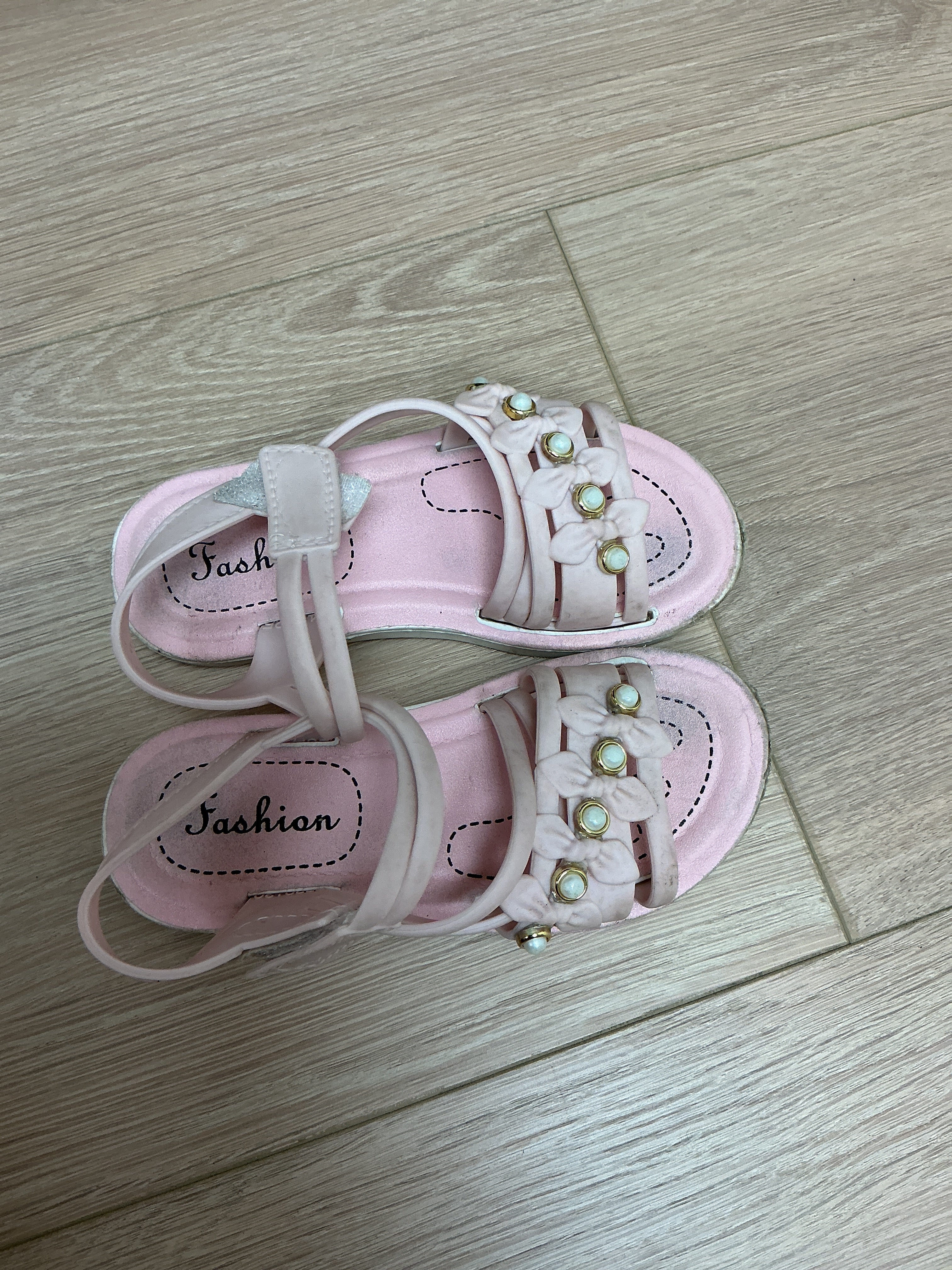 Fashion sandals bows