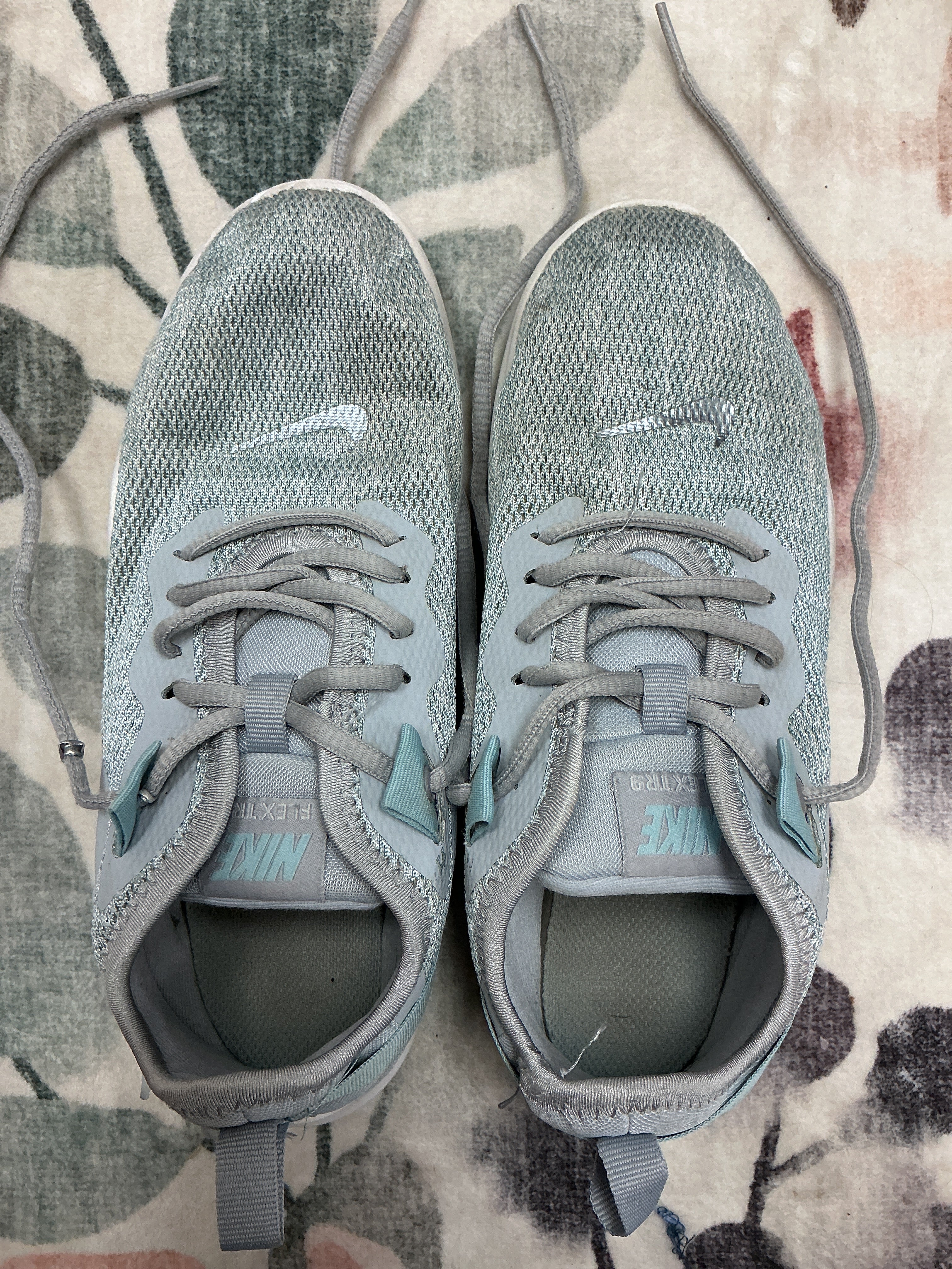 Nike Flex TR9 running shoes 5.5